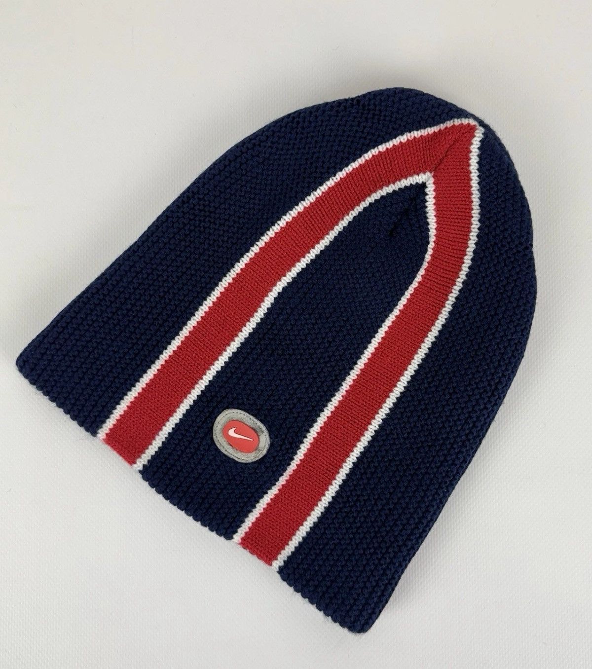 Nike Nike Vintage 90s Small Logo Y2K Knit Hat Unisex Size One Rop Size ONE SIZE - 1 Thumbnail