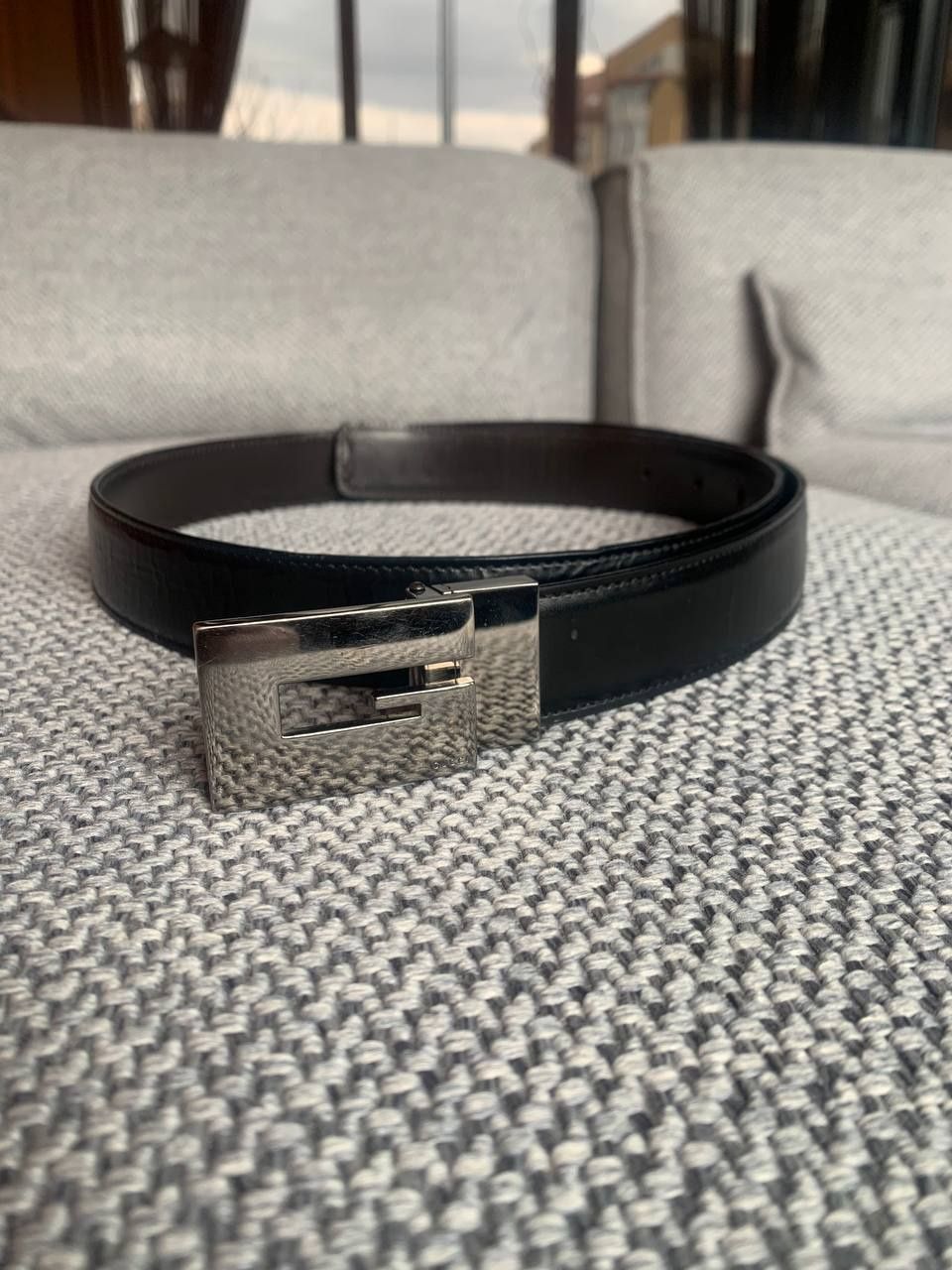 Gucci Gucci Vintage G Logo Leather Belt Size ONE SIZE - 3 Thumbnail