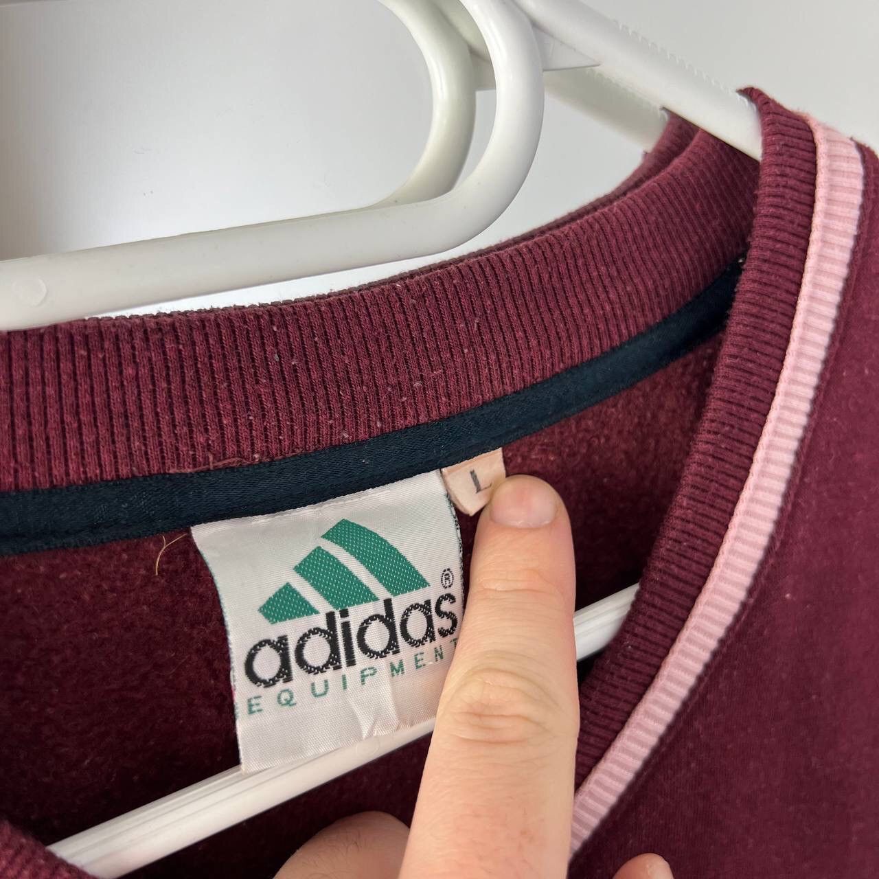 Adidas Rare Adidas Equipment Vintage V Neck Sweatshirt 90s Size US L / EU 52-54 / 3 - 4 Thumbnail