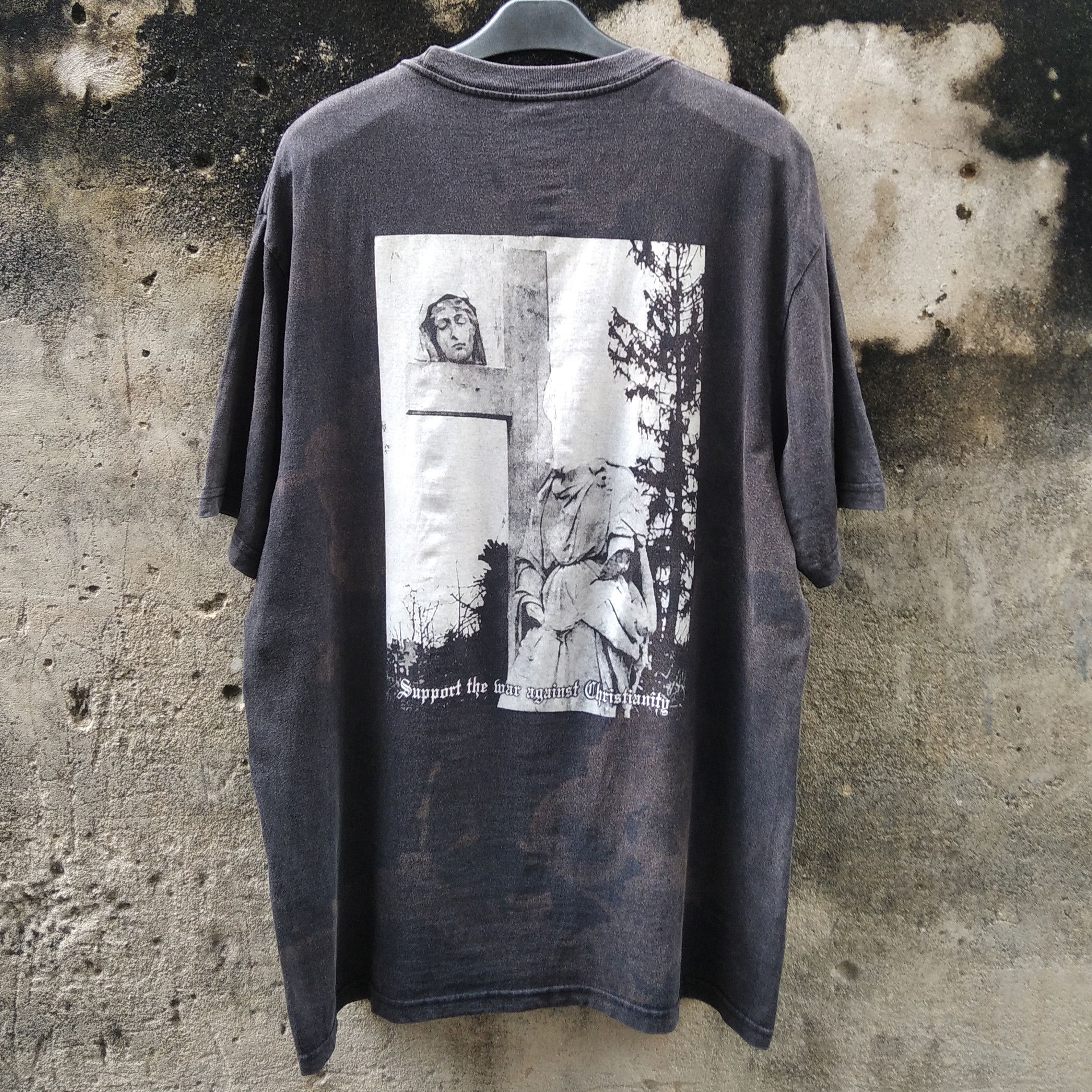 Band Tees Vintage 00's FIMBULWINTER "Servants of Sorcery" T-Shirt Size US XL / EU 56 / 4 - 2 Thumbnail