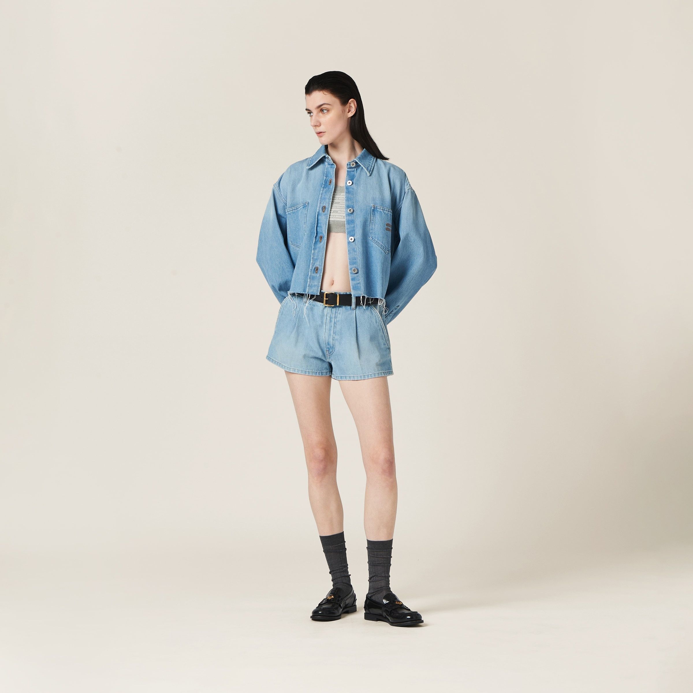 Miu Miu o1B3y1r0426 Denim Shorts in Sapphire Blue Size 26" / US 2 / IT 38 - 2 Thumbnail