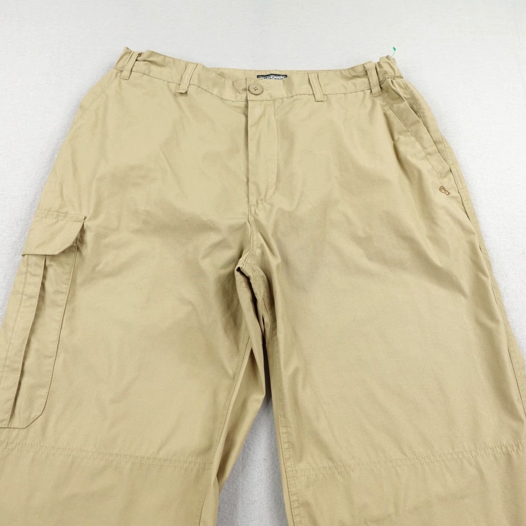 Vintage Craghoppers Pants Mens 38 Khaki Beige Cargo Baggy Wide Leg Hiking Trail Fishing Casual Travel Workwear Mens Size US 38 / EU 54 - 2 Thumbnail