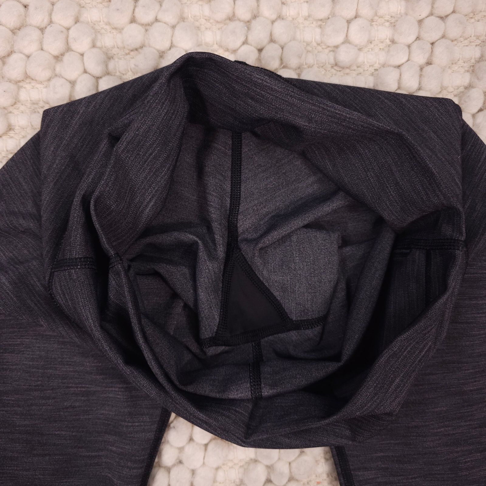 Lululemon Lululemon Wunder Under Hi-Rise Crop Heathered Black Sz 6 Size 28" / US 6 / IT 42 - 3 Thumbnail