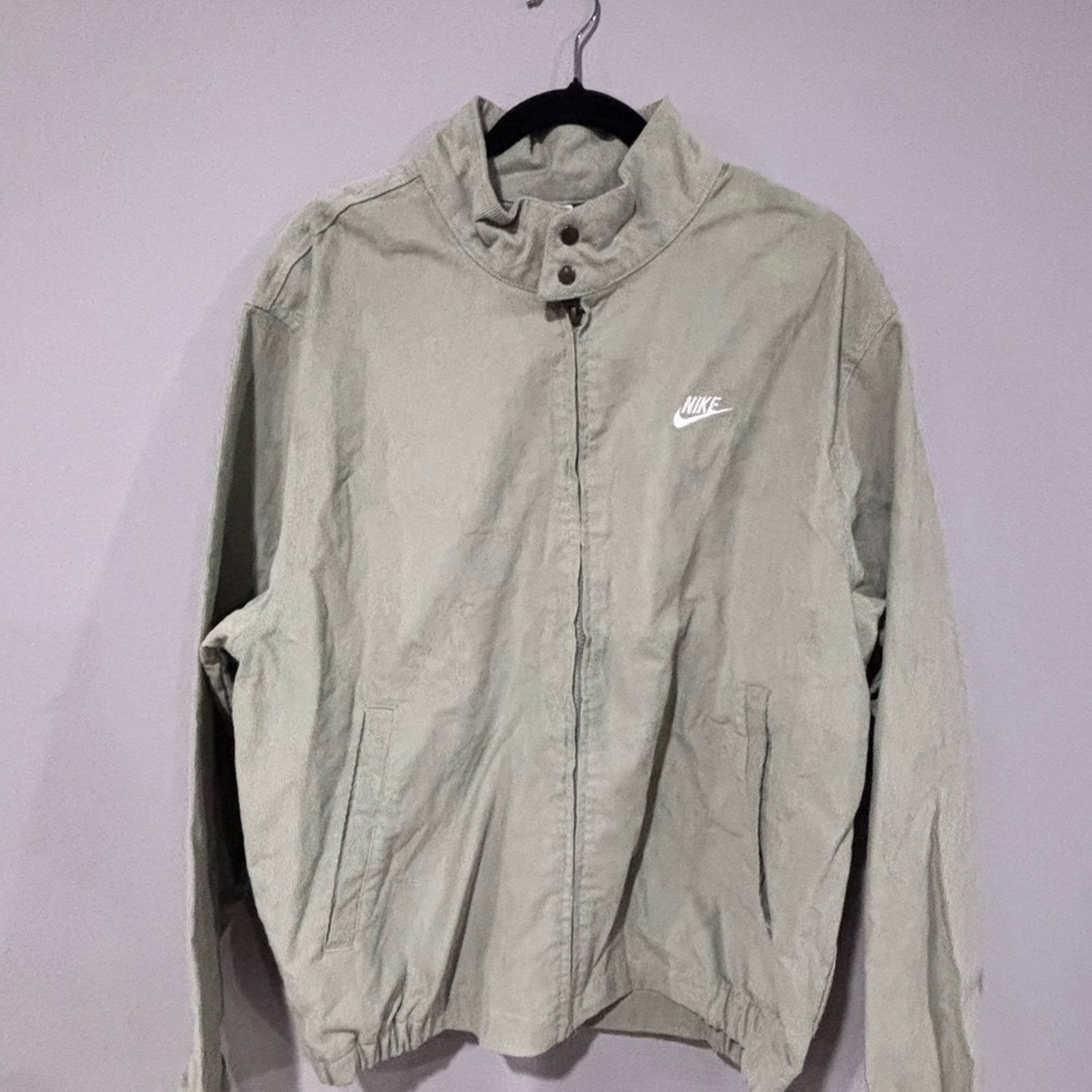 Nike Nike Men's Light Green Jacket Mens Small Size US S / EU 44-46 / 1 - 1 Thumbnail