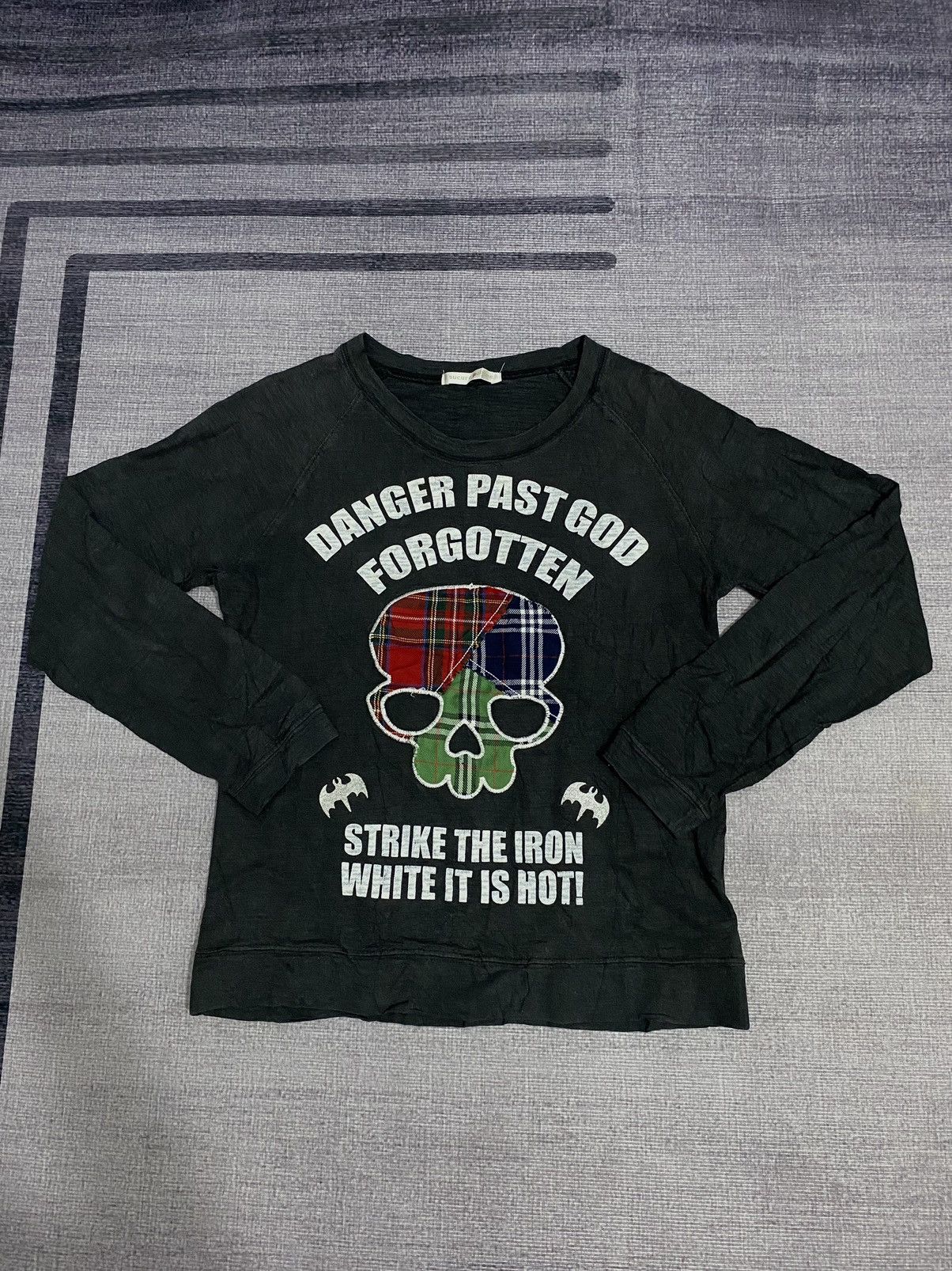 Hysteric Glamour Y2k SUCURE POMME SKULL LONG SLEEVE Size M / US 6-8 / IT 42-44 - 1 Thumbnail