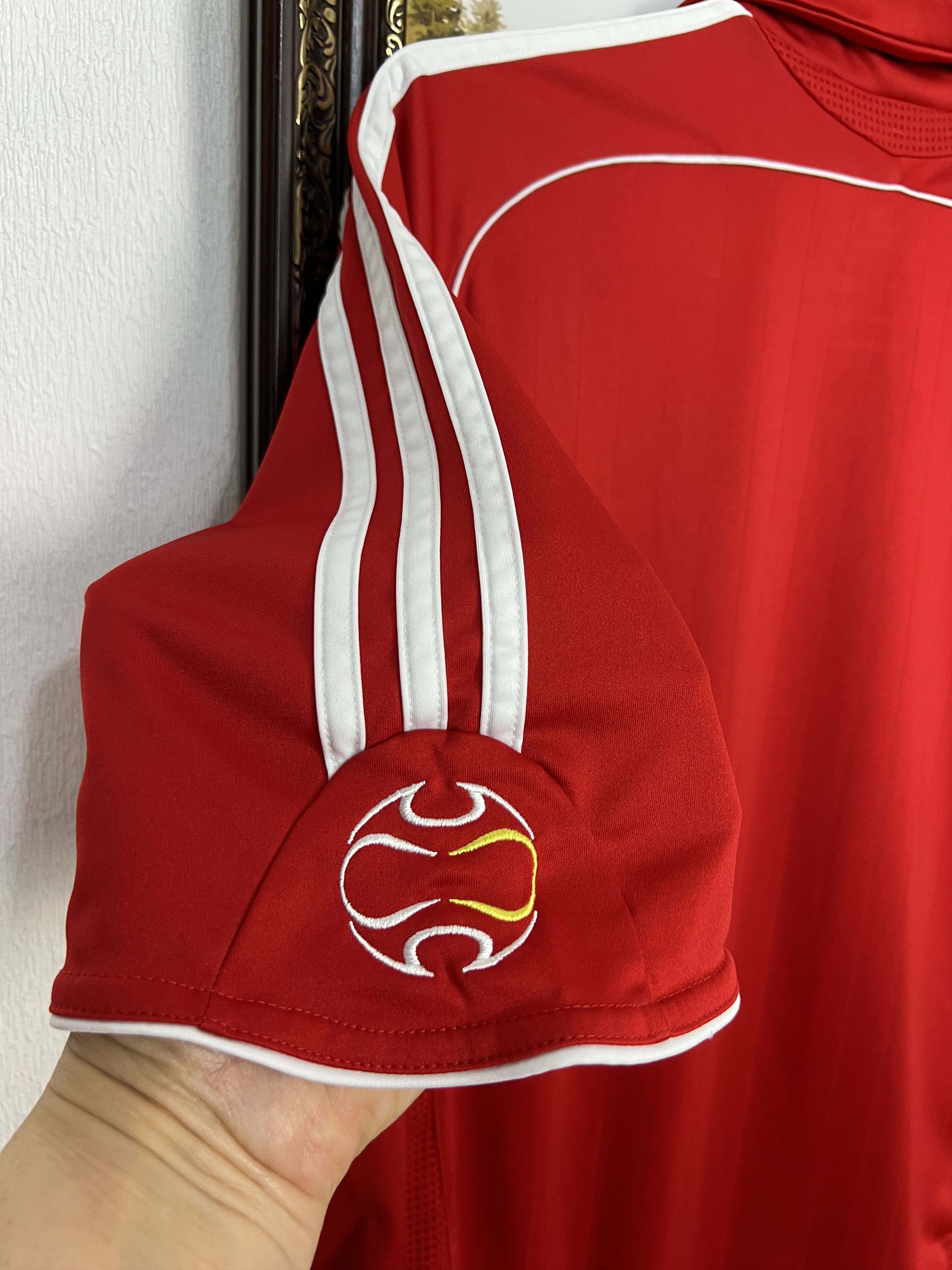 Adidas Liverpool Home football shirt 2006 Soccer Jersey Trikot Rare Size US L / EU 52-54 / 3 - 10 Thumbnail