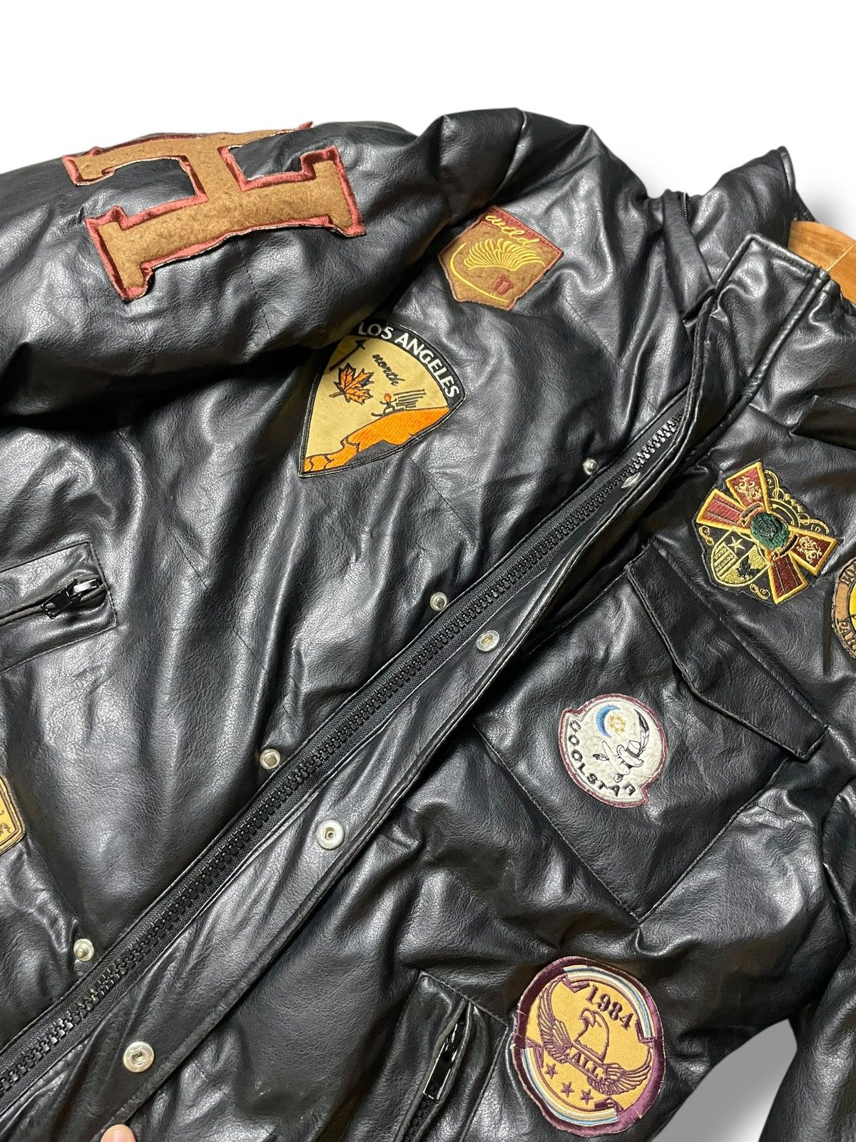 Japanese Brand × Vintage CLONE DEVGRU Embroidered Patches Puffer Leather Jacket (115) Size US L / EU 52-54 / 3 - 6 Thumbnail