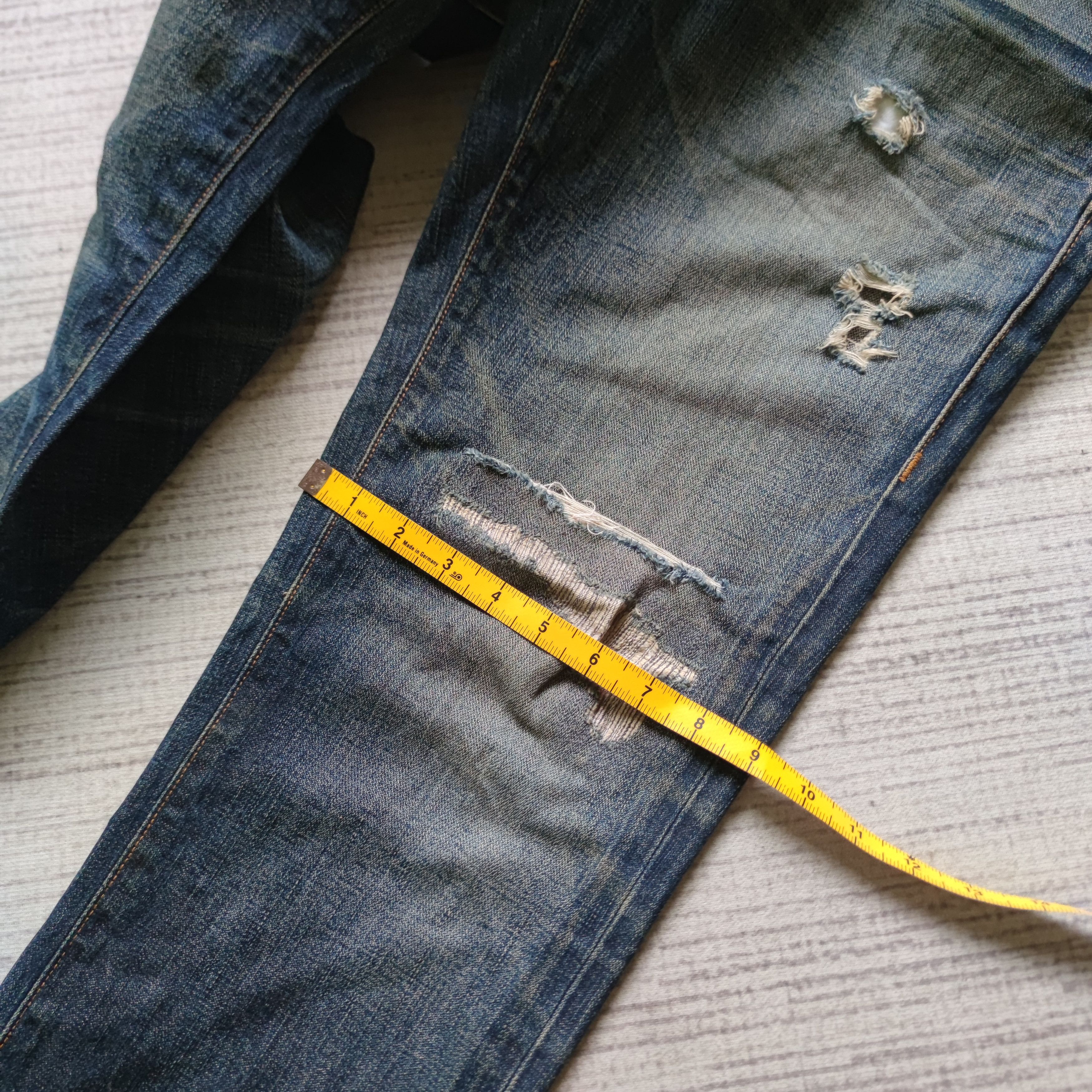 True Religion TRUE RELIGION Distressed Jean Made in USA Size US 34 / EU 50 - 19 Thumbnail