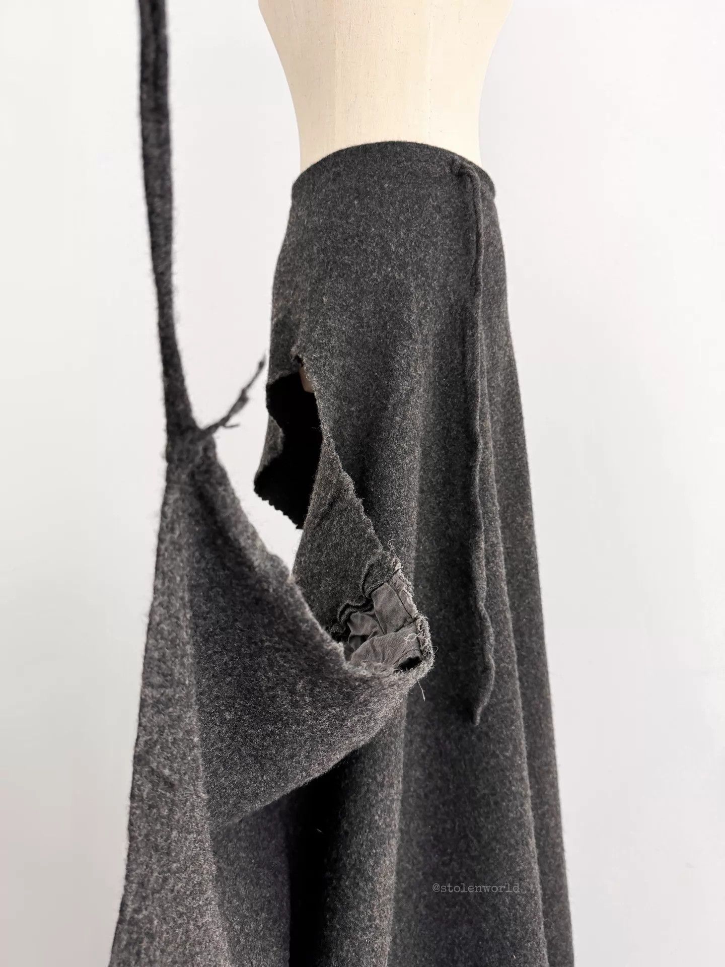 Comme des Garcons Comme des Garçons 1994 AW Fulled Wool Tie Waist Midi Skirt M Size 27" / US 4 / IT 40 - 7 Thumbnail