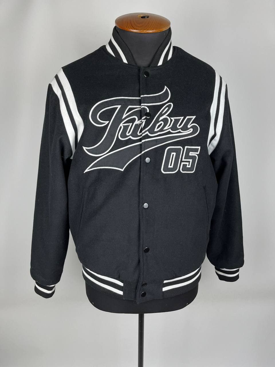 Fubu FUBU Wool Varsity Bomber Jacket Men’s Black Logo Spell out Size US L / EU 52-54 / 3 - 1 Thumbnail