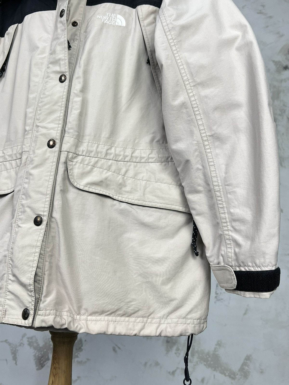 The North Face Vintage The North Face Jacket Size M - L Size L / US 10 / IT 46 - 3 Thumbnail