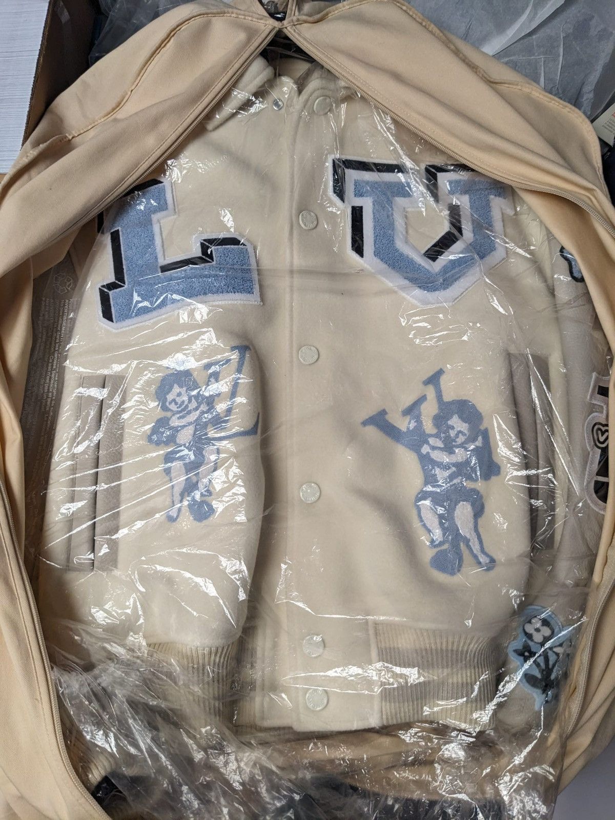 Louis Vuitton LOUIS VUITTON MULTI-PATCHES VARSITY BLOUSON JACKET Size US M / EU 48-50 / 2 - 5 Thumbnail