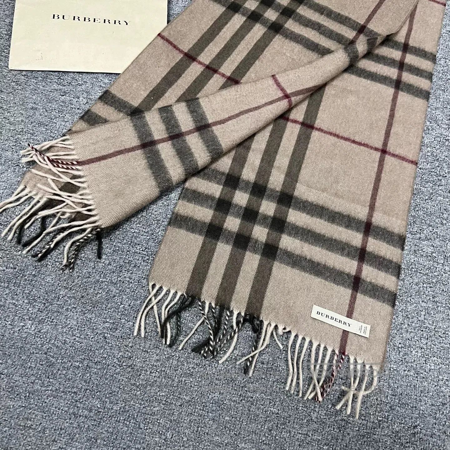 Burberry burberry classic check scarf. Size ONE SIZE - 3 Thumbnail