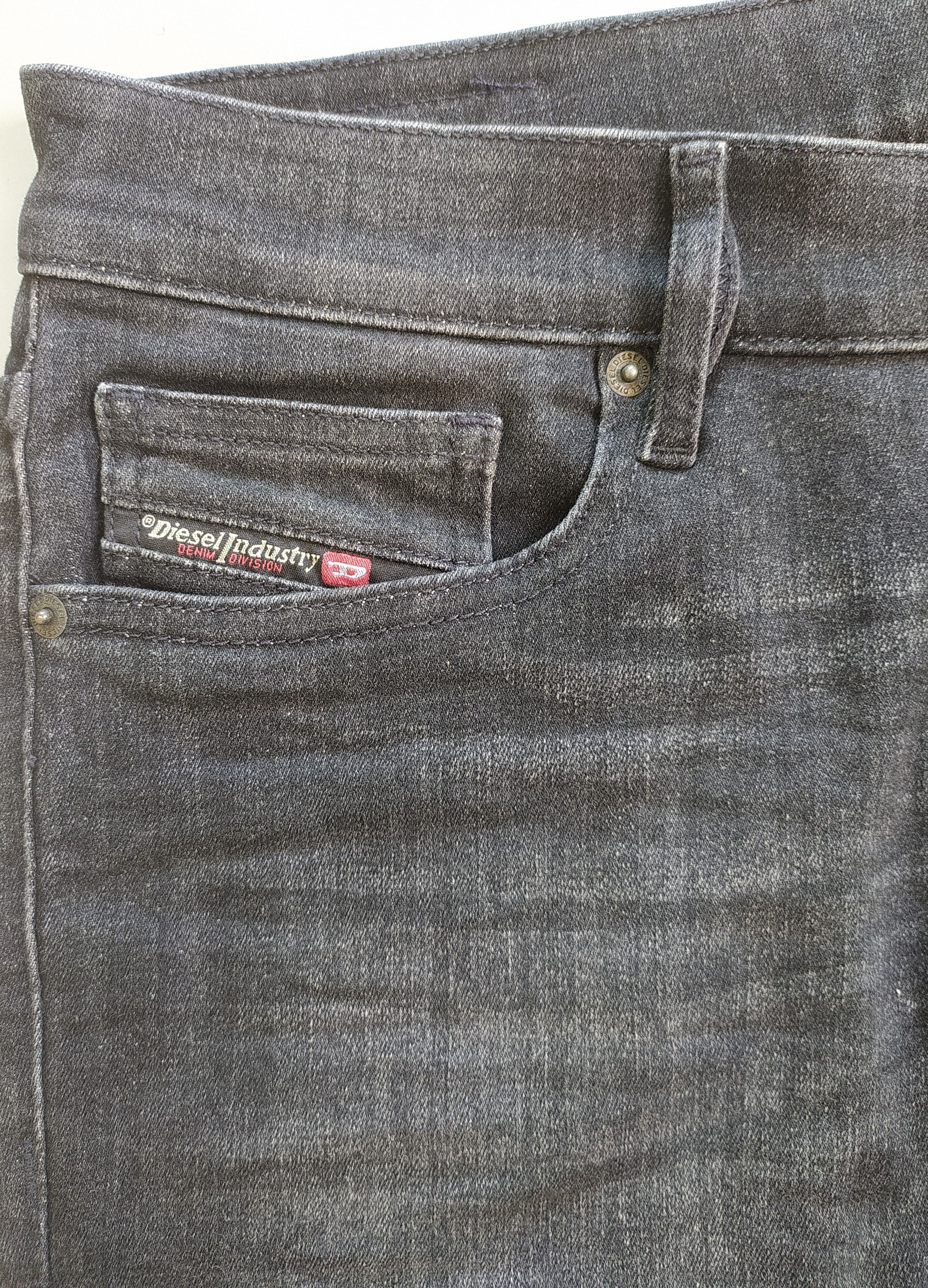Diesel Diesel D-LUSTER-009EN Men's Jeans Free Shipping T/ 9823 Size US 31 - 10 Thumbnail