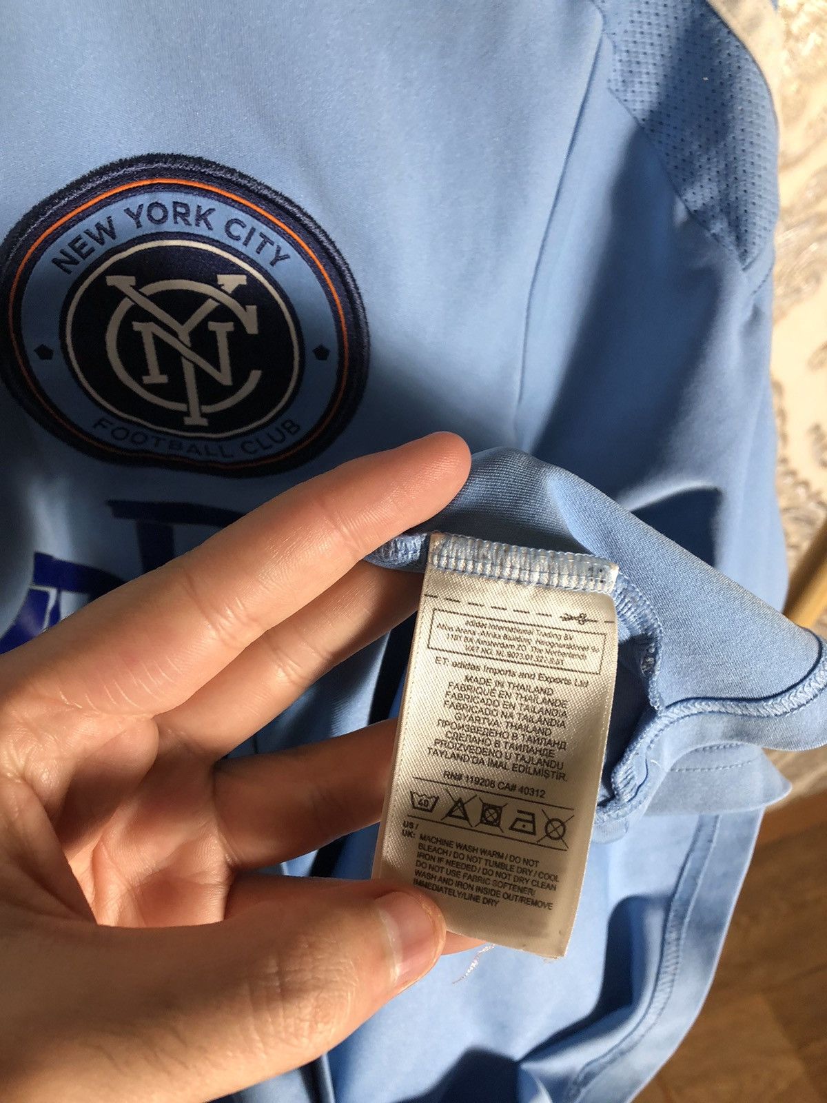 Adidas VINTAGE ADIDAS NEW YORK CITY MLS SOCCER JERSEY RETRO Y2K 90s Size US M / EU 48-50 / 2 - 8 Thumbnail