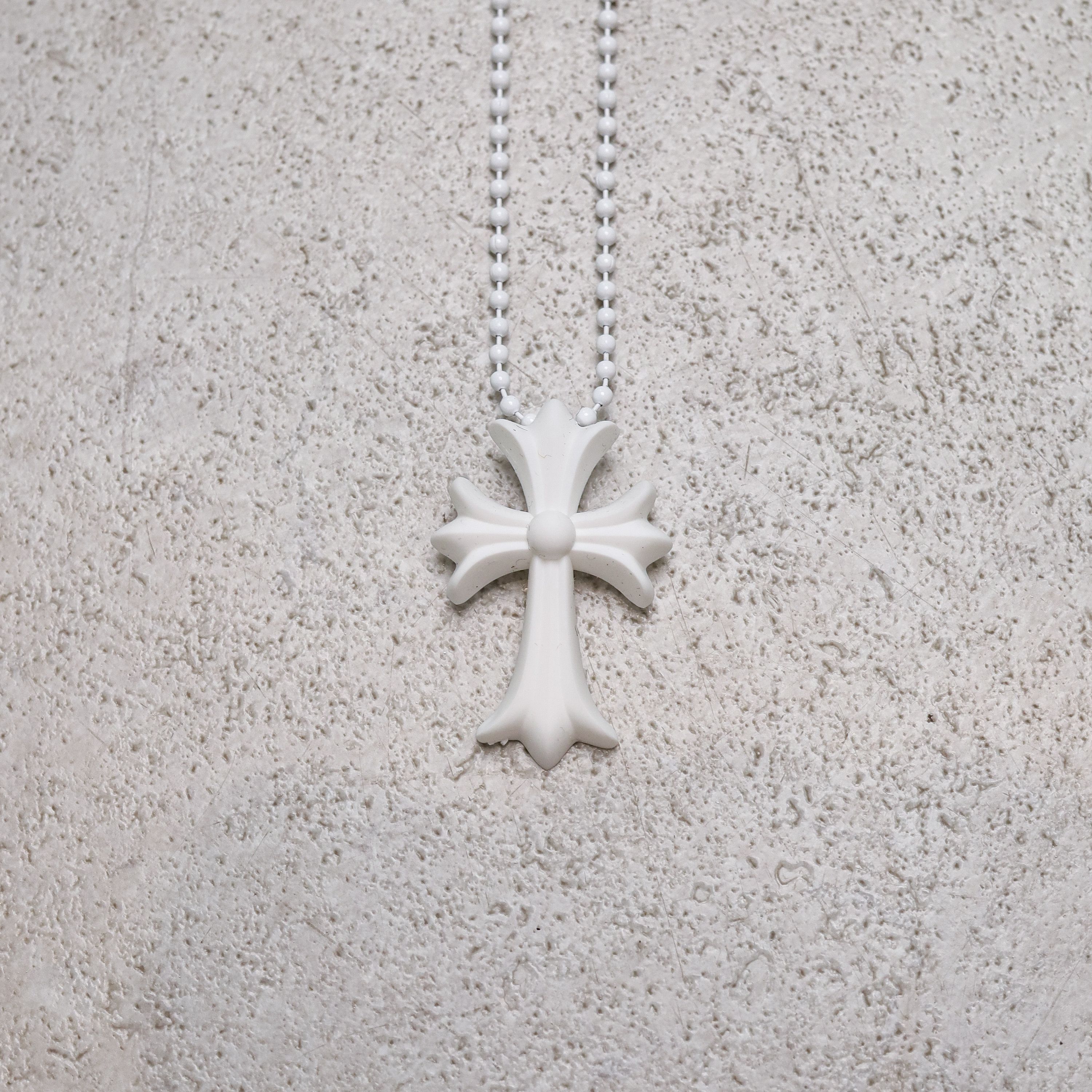 Chrome Hearts Chrome Hearts SIlichorme cross necklace white