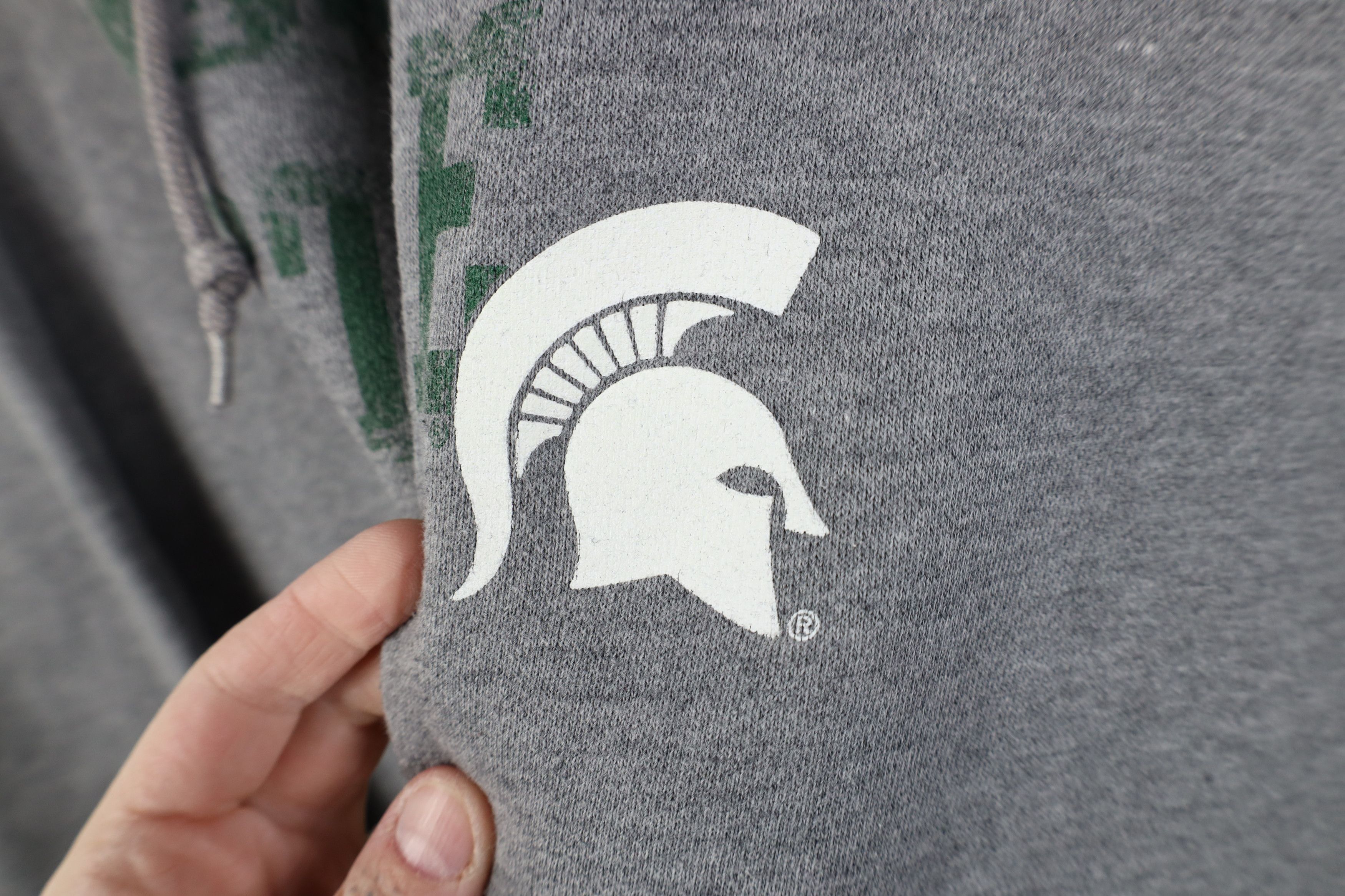 Vintage Vintage 90s Michigan State University Alumni Full Zip Hoodie Size US L / EU 52-54 / 3 - 6 Thumbnail