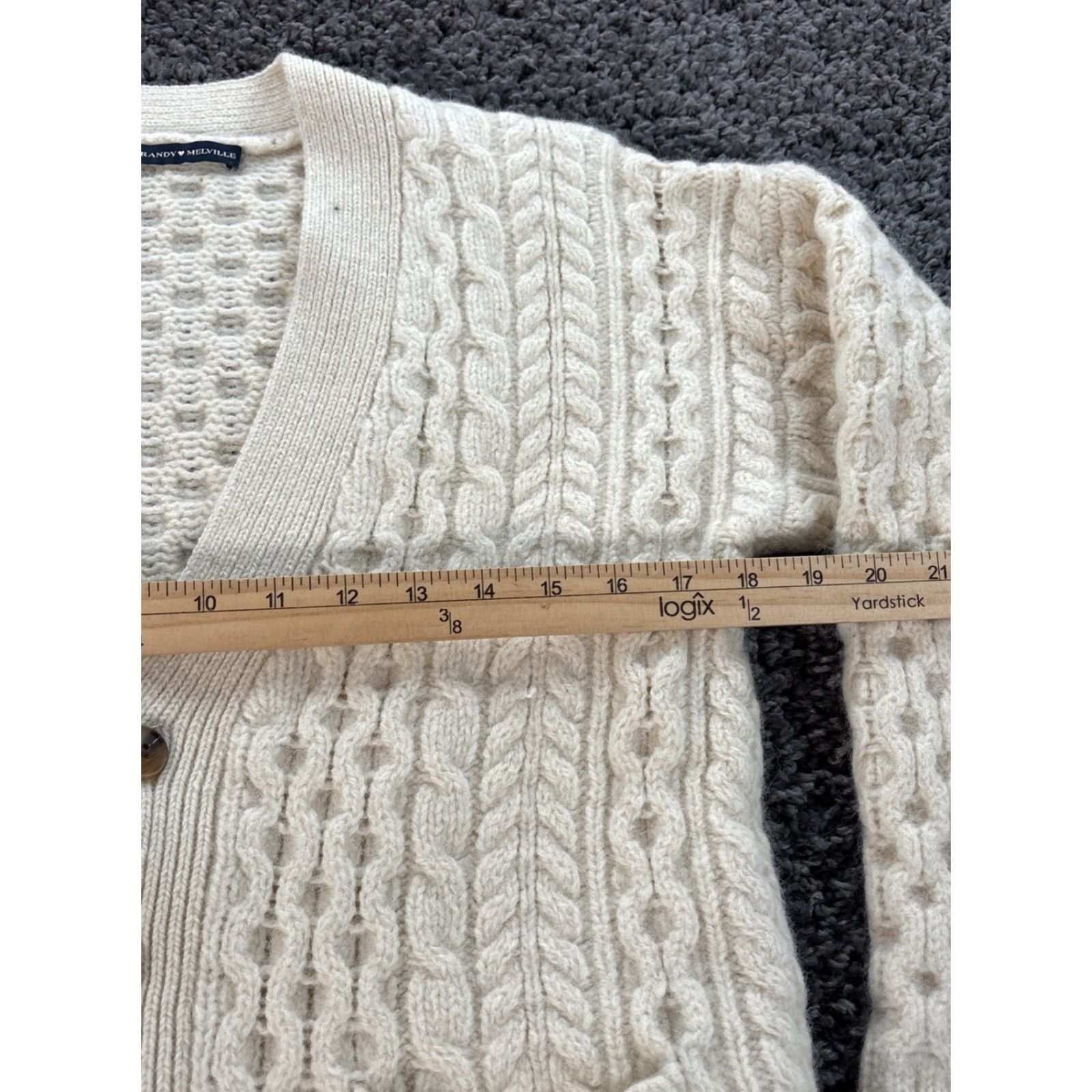 Brandy Melville Brandy Melville Cardigan Womens One Size Ivory Wool Cable-Knit Fisherman V-Neck Size ONE SIZE - 3 Thumbnail