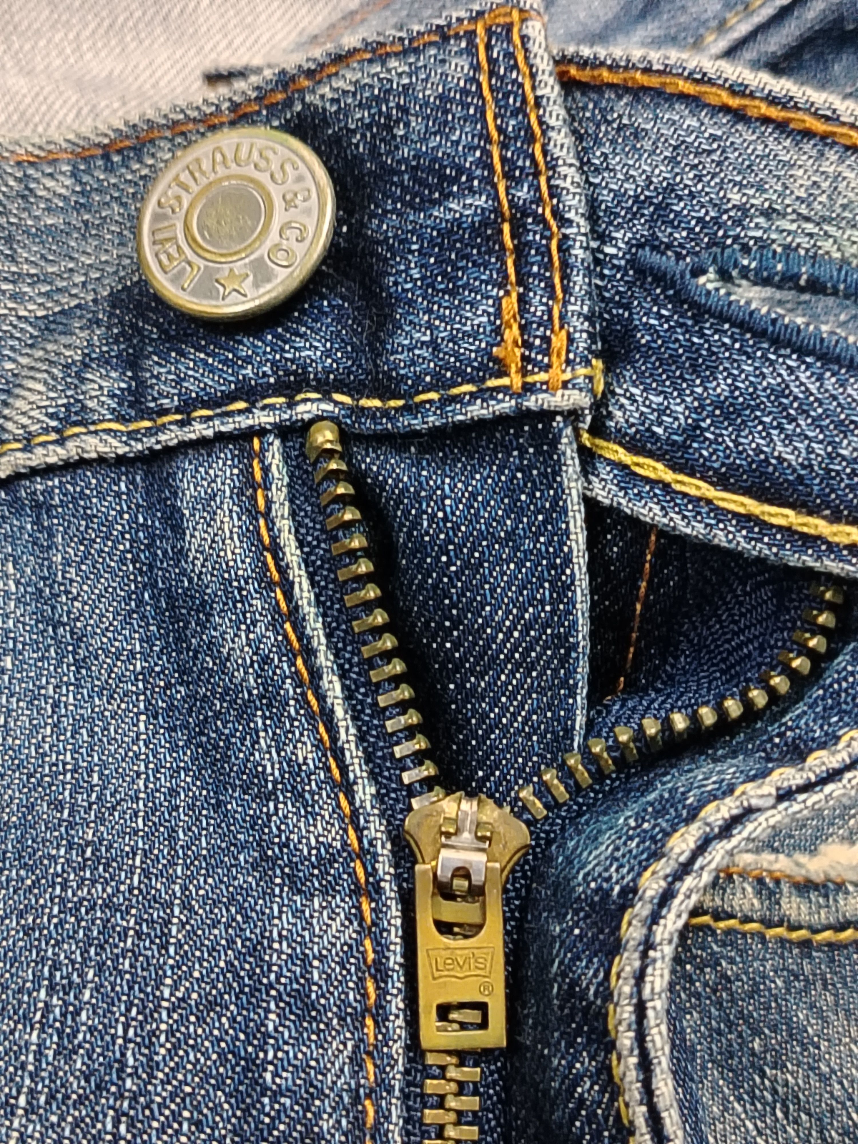 Levi's Levis 709 Distressed and ripped jeans Size US 38 / EU 54 - 10 Thumbnail