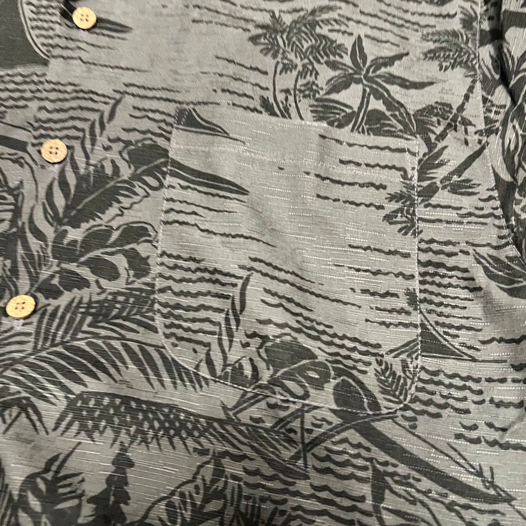 Tommy Bahama Tommy Bahama Camp Shirt Mens Medium Gray Hawaiian Floral Silk Short Sleeve Mens Size US M / EU 48-50 / 2 - 2 Thumbnail