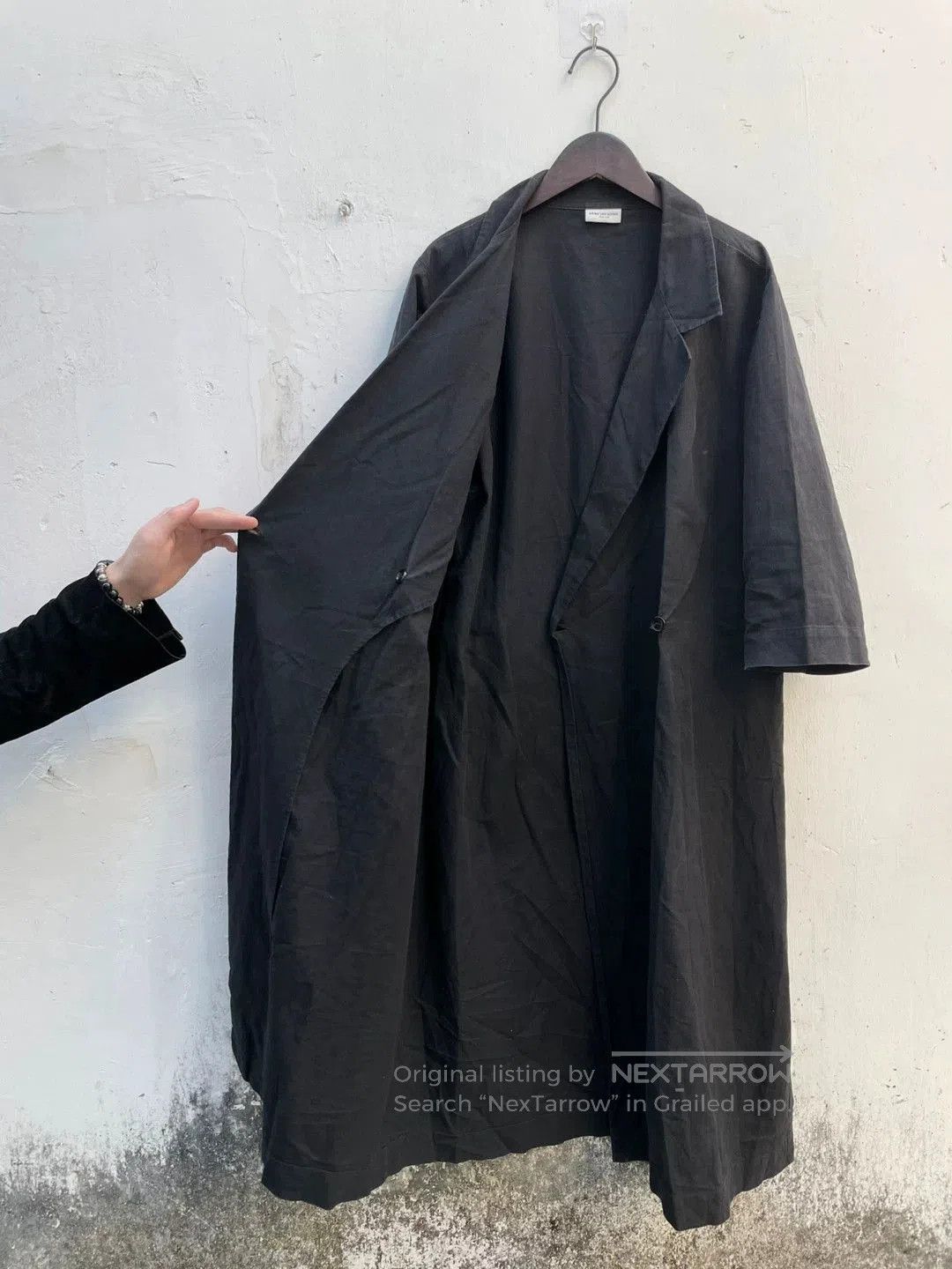 Dries Van Noten drapes like a coat with outer pocket. Size L / US 10 / IT 46 - 1 Thumbnail