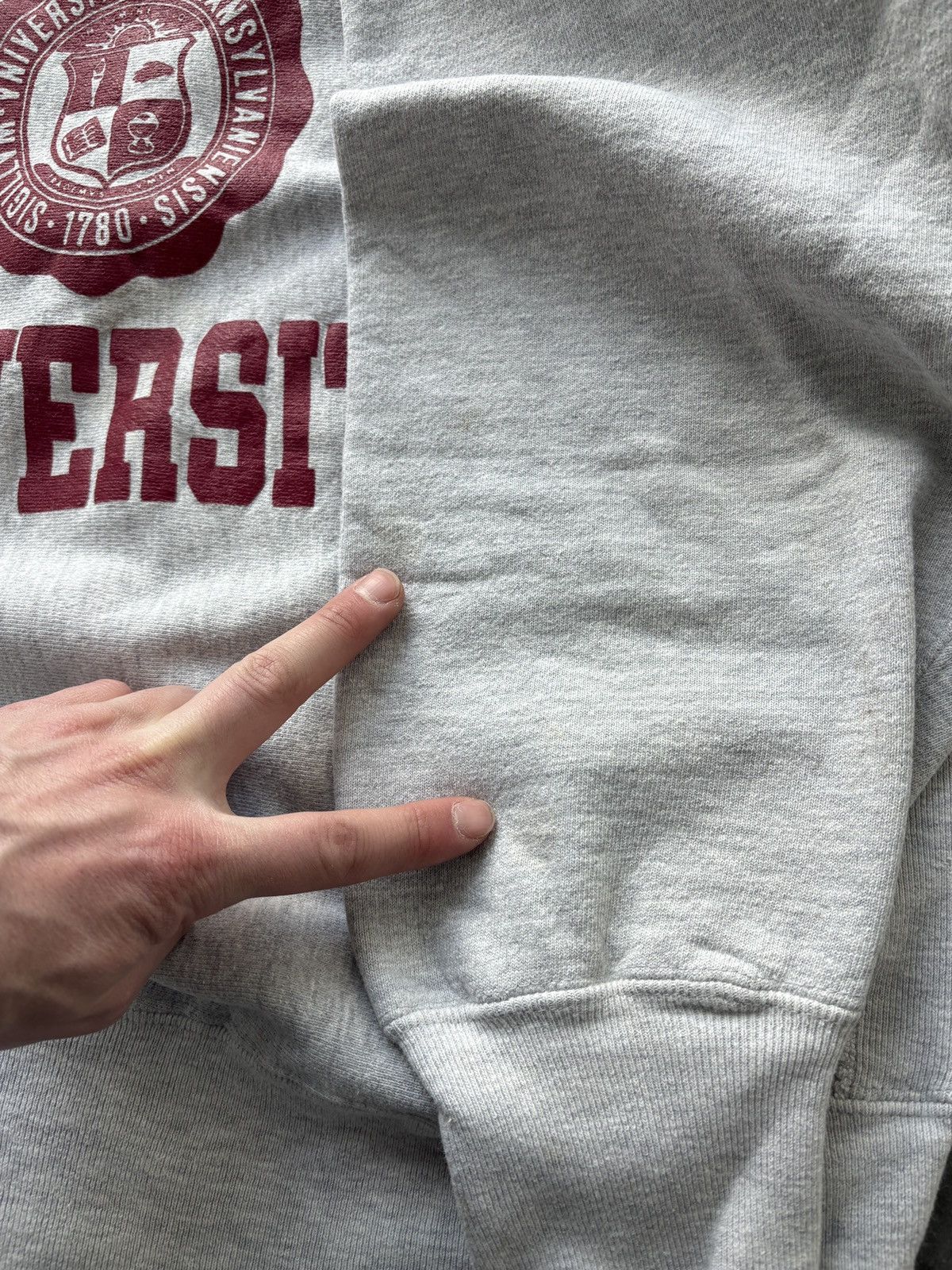 Champion Vintage 90s Champion Reverse Weave Transylvania University Size US L / EU 52-54 / 3 - 5 Thumbnail