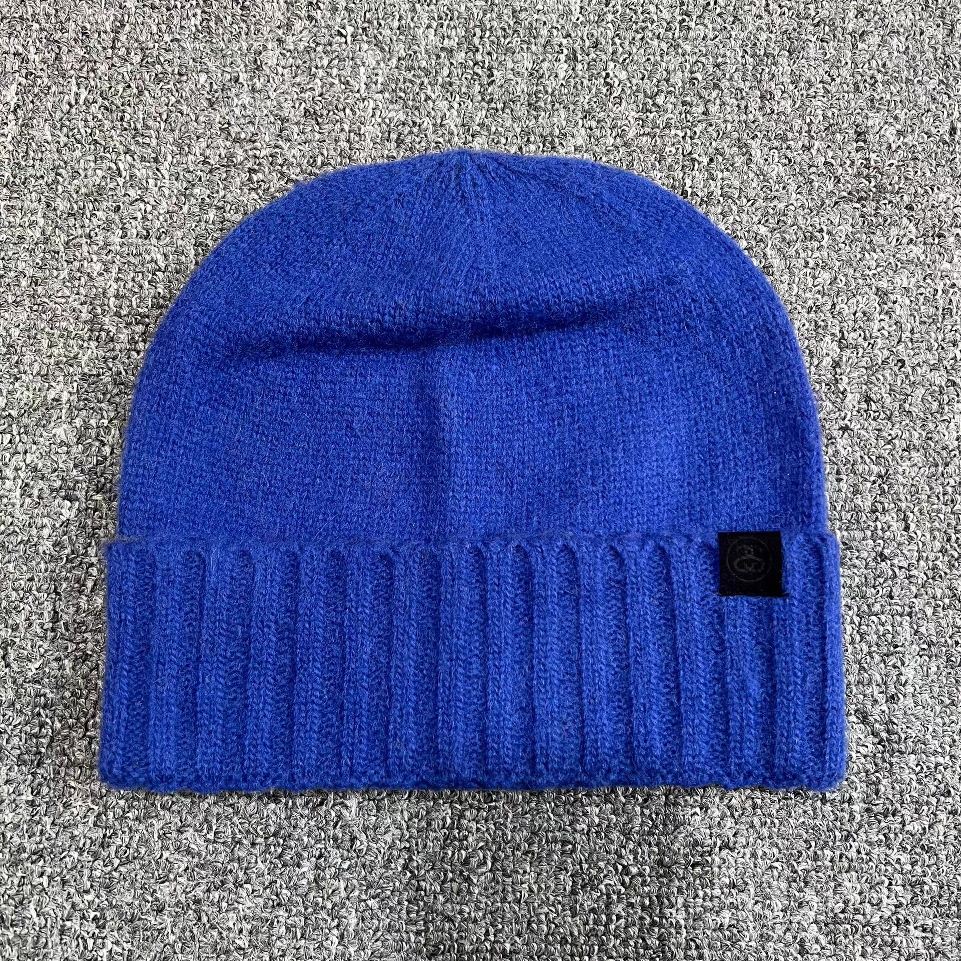 Stussy Stussy solid color classic knit beanie Q7 Size ONE SIZE - 9 Thumbnail