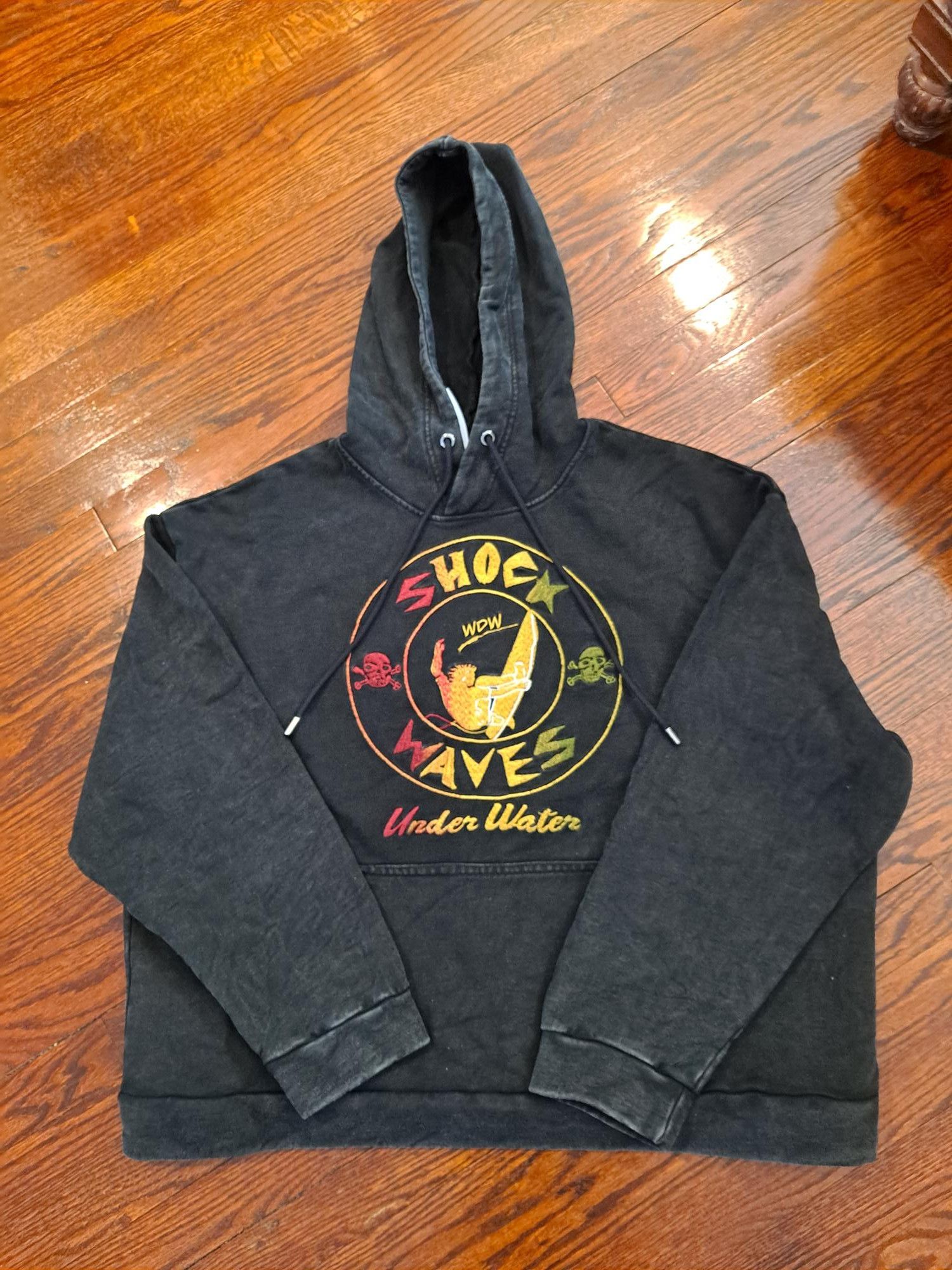 Who Decides War Who Decides War Shock Waves Hoodie Size XL Size US XL / EU 56 / 4 - 1 Thumbnail