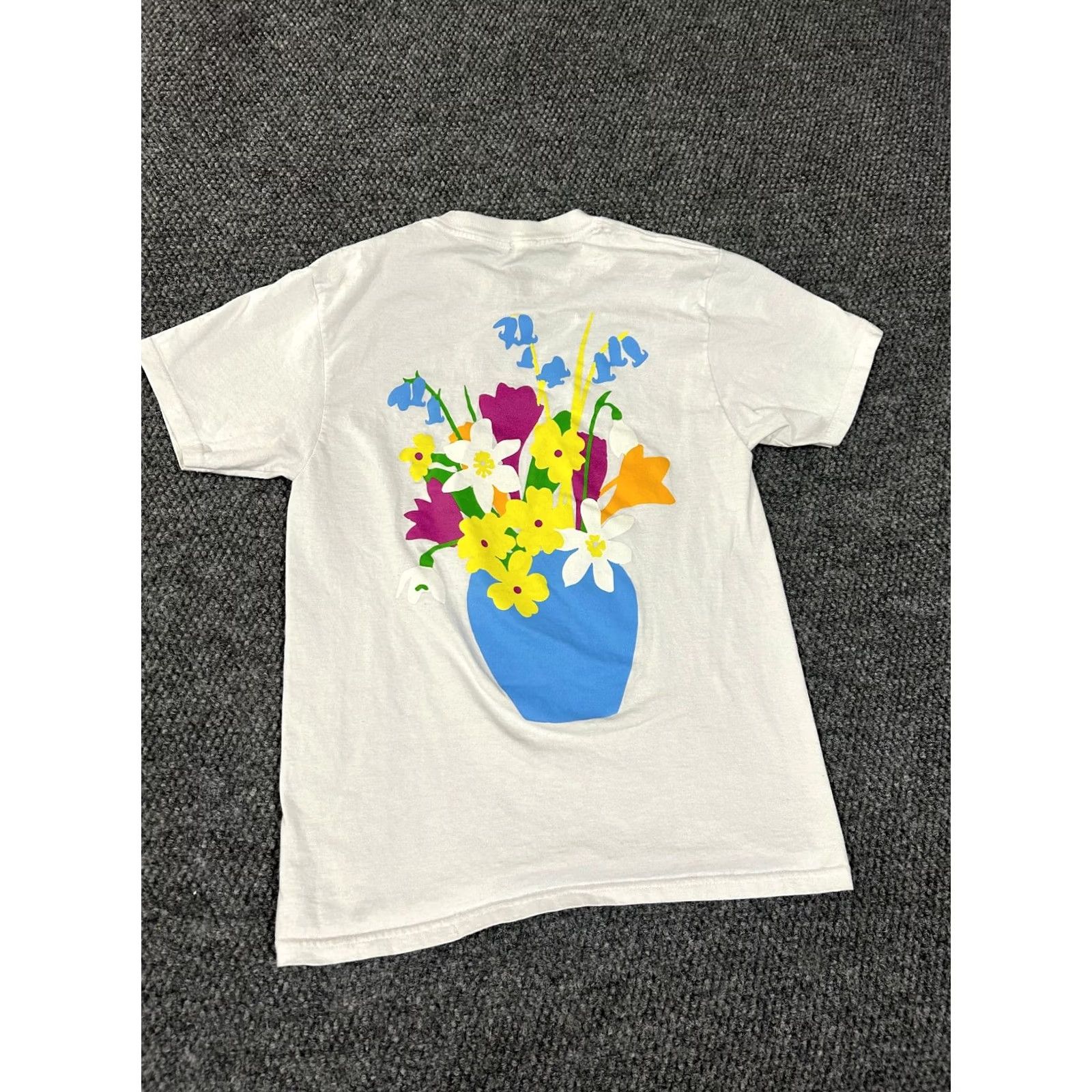Obey OBEY T-Shirt Womens S White Floral Graphic Streetwear Size S / US 4 / IT 40 - 6 Thumbnail