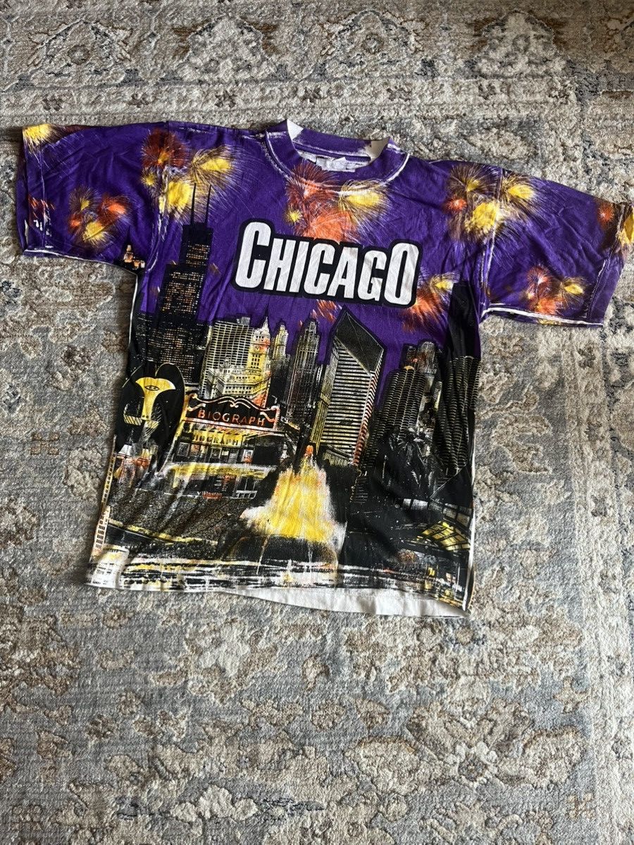 Vintage 90’s Single Stitch Chicago FireWork AOP L Tee Size US L / EU 52-54 / 3 - 1 Thumbnail