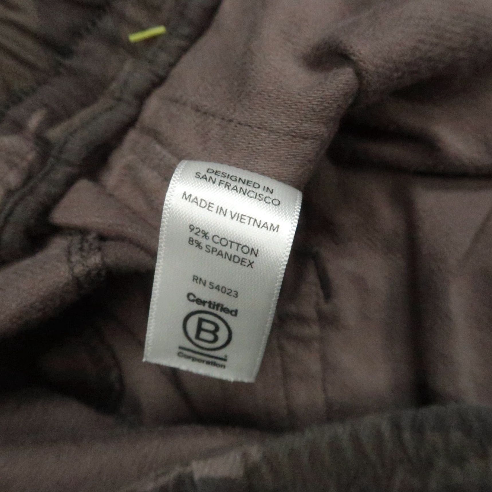 Athleta ATHLETA Jogger Pants Womens Size 4 Green Camo Stretch Tapered Activewear Size 27" / US 4 / IT 40 - 5 Thumbnail
