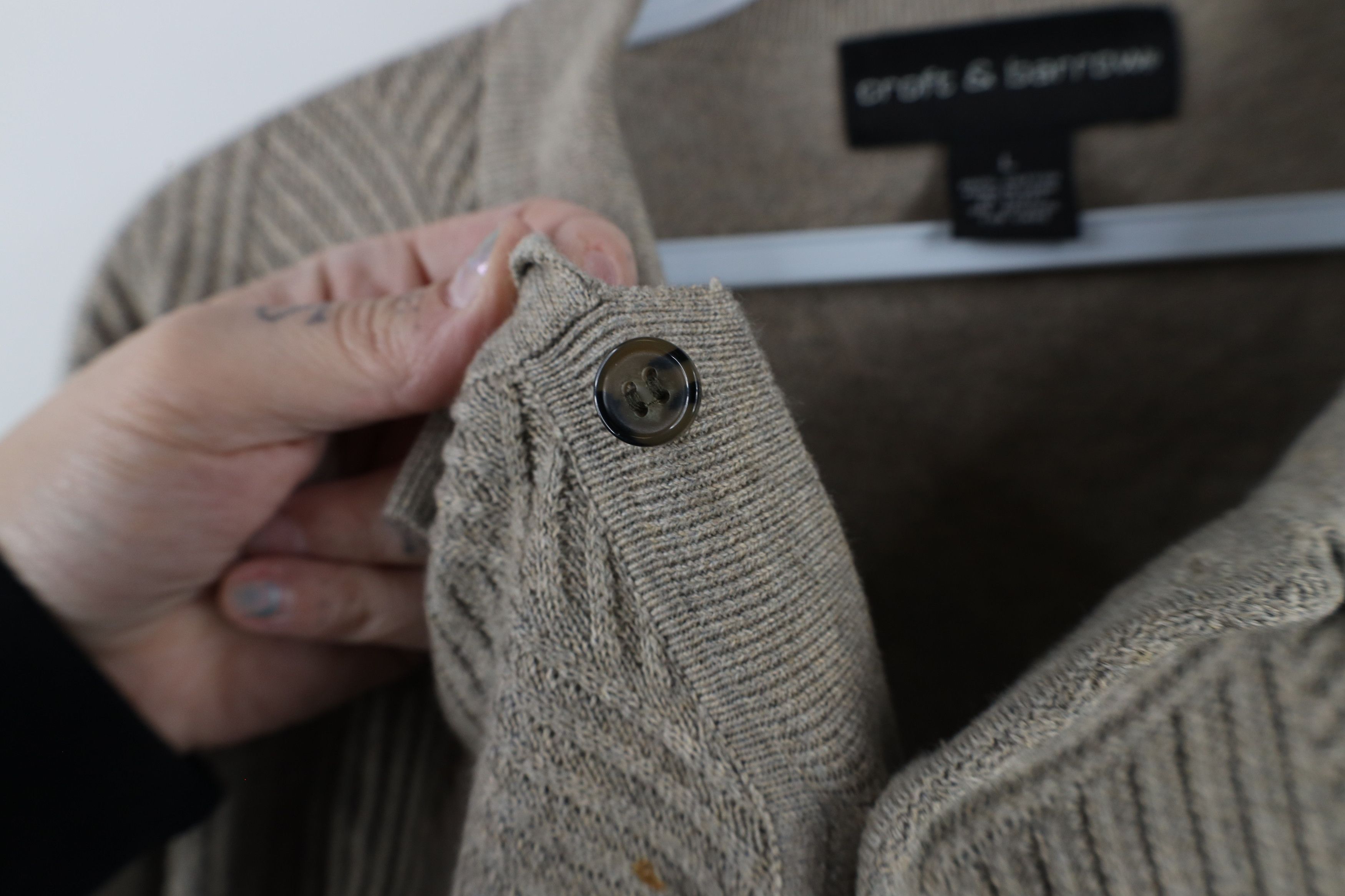 Vintage Vintage 90s Streetwear Knit Diamond Long Sleeve Polo Beige Size US L / EU 52-54 / 3 - 5 Thumbnail