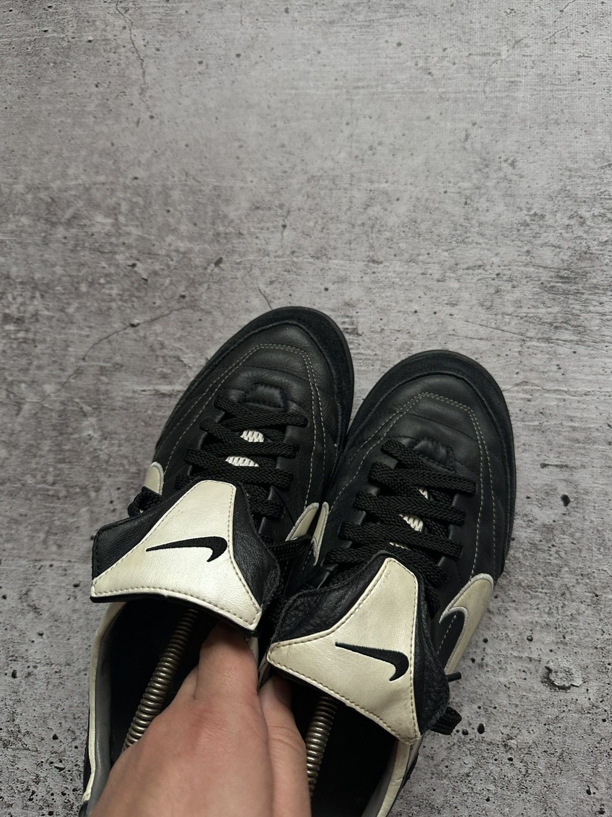 Nike 00s Nike Tiempo Vintage Leather Soccer Shoes Size US 9 / EU 42 - 3 Thumbnail