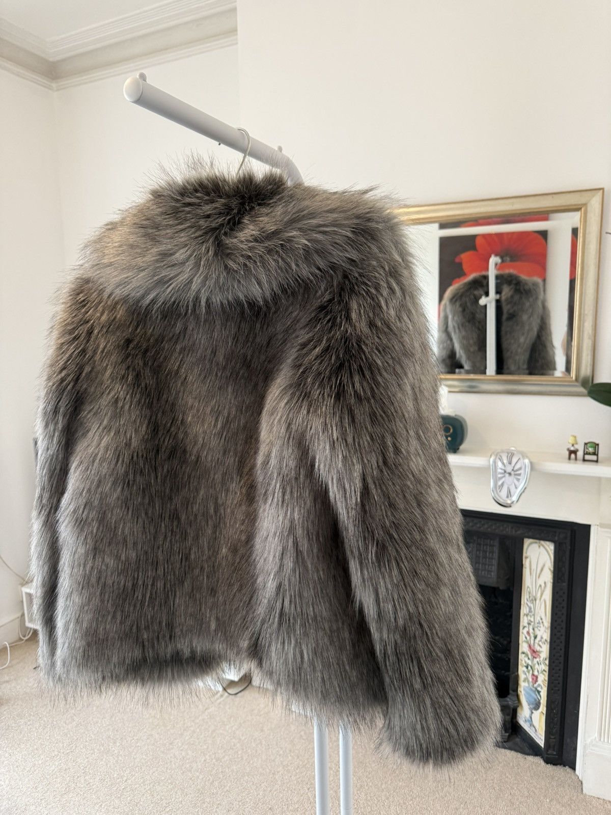 Saint Laurent Paris FW23 Saint Laurent Short Grey Animal-Free Fur Coat Size M / US 6-8 / IT 42-44 - 9 Thumbnail