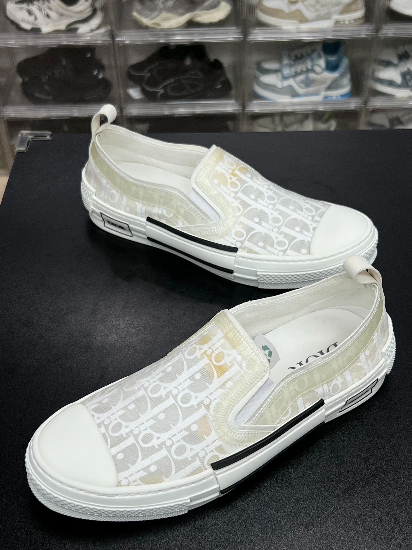Dior Dior White Lowtop Sneakers 10 Men Size US 10 / EU 43 - 1 Thumbnail