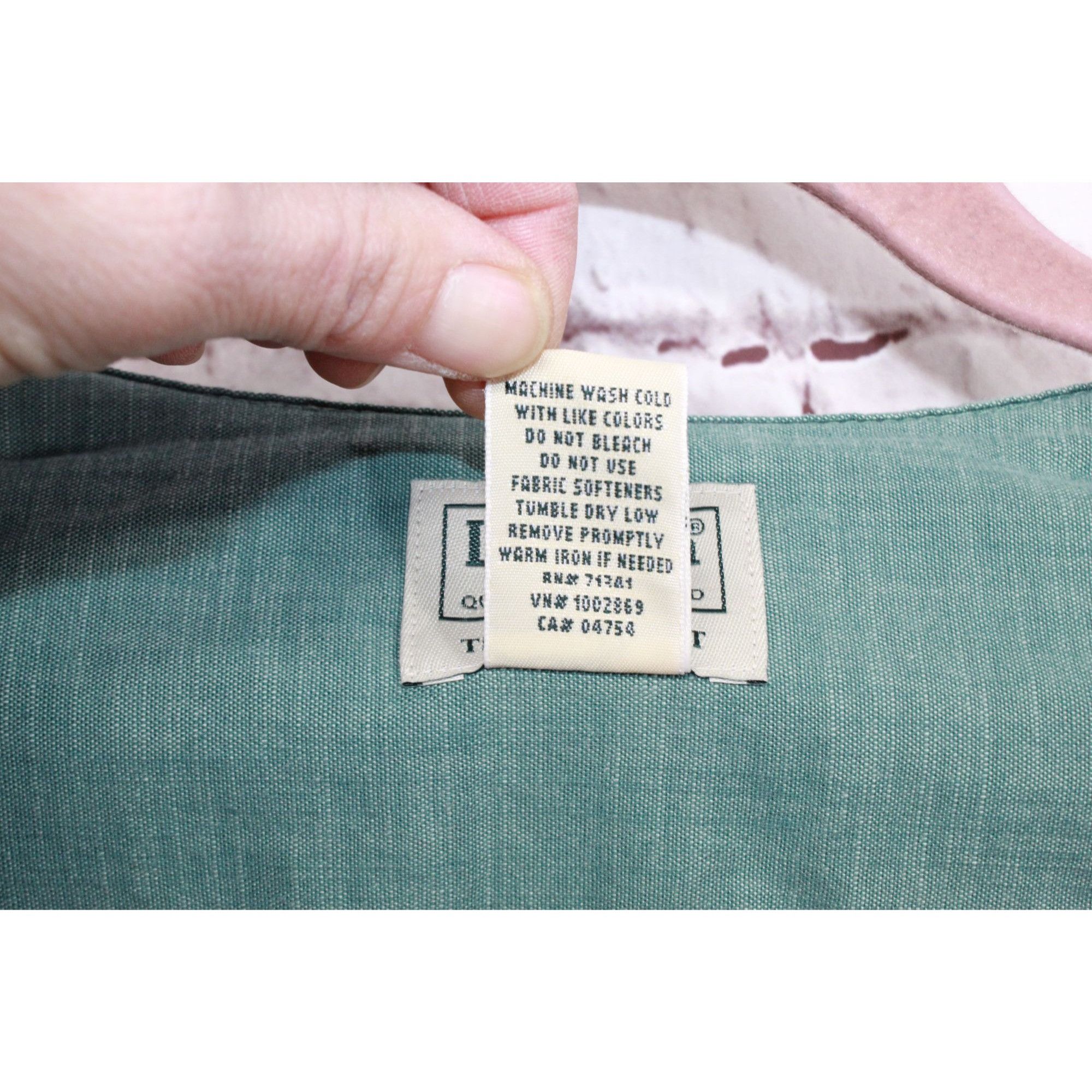 L.L. Bean LL Bean Green Button-Up Shirt M Tall Traditional Fit Size US M / EU 48-50 / 2 - 9 Thumbnail