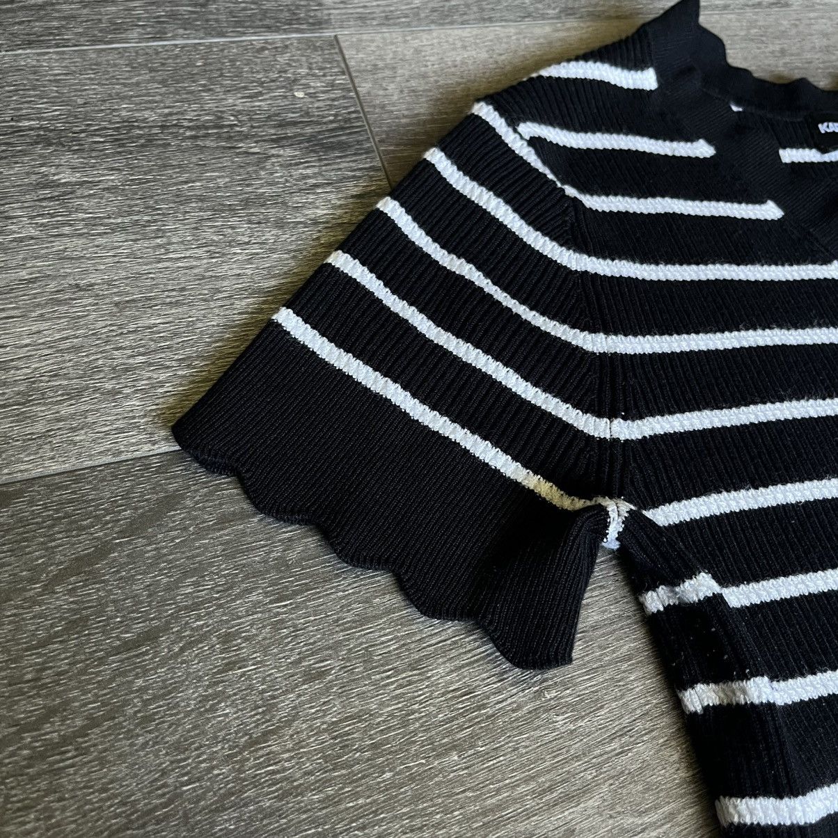 Designer × Karl Lagerfeld Karl Lagerfeld Paris Striped Ribbed Button Striped Top Shirt Size XS / US 0-2 / IT 36-38 - 2 Thumbnail