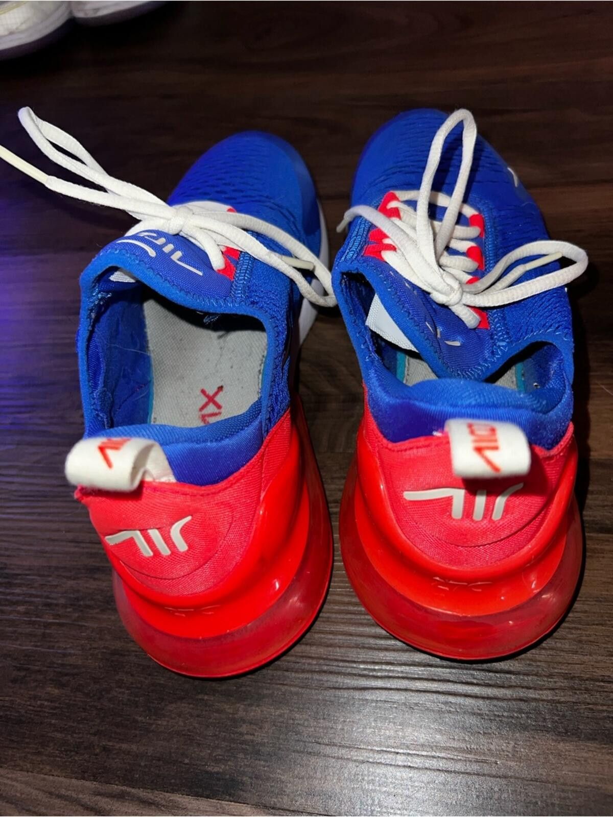 Nike Nike Air Max 270 'Hyper Royal' Bright Crimson Nearly New Size US 10 / EU 43 - 2 Thumbnail
