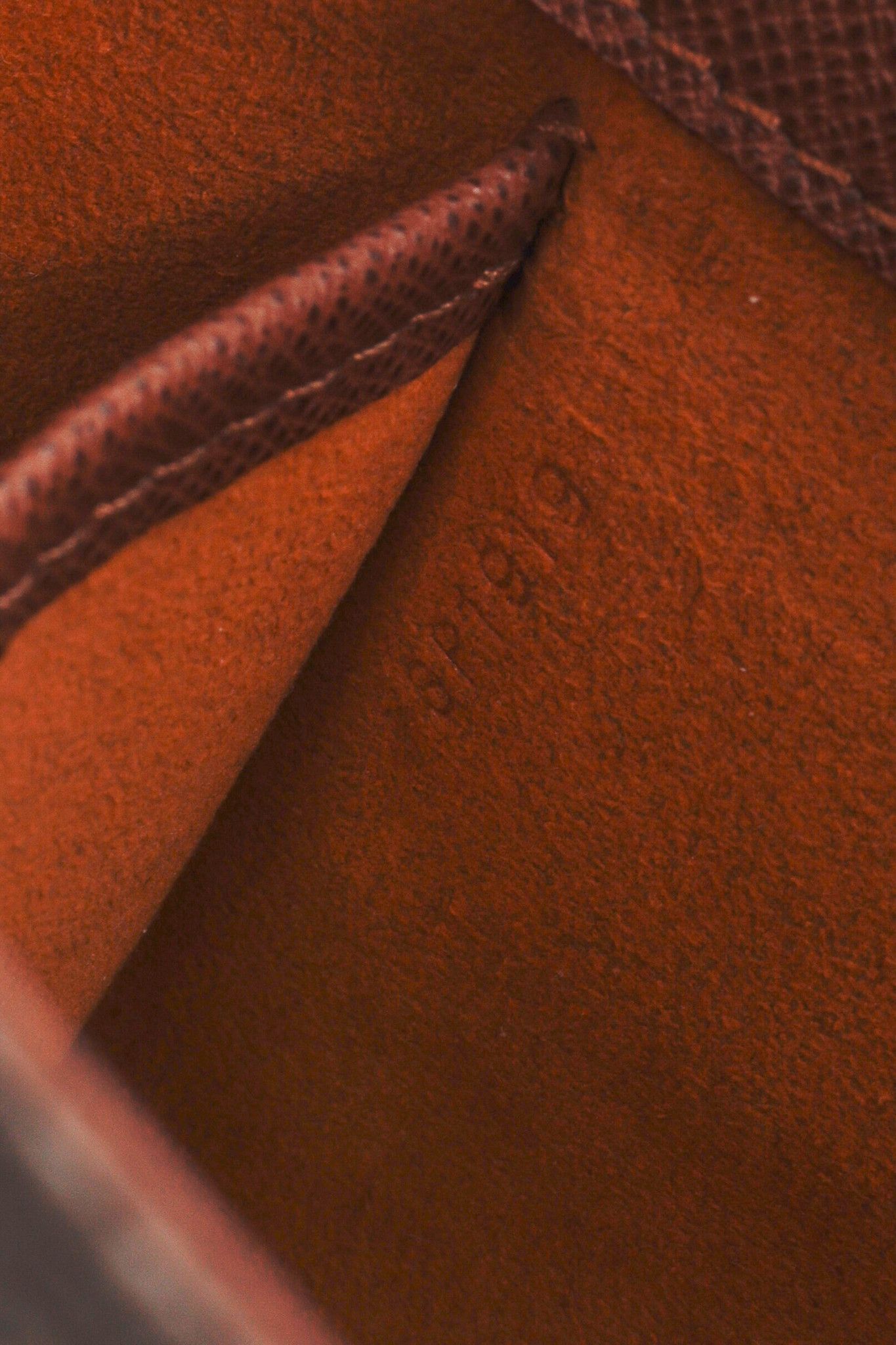 Louis Vuitton Louis Vuitton Musette Tango Brown Monogram Shoulder Bag Size ONE SIZE - 12 Thumbnail