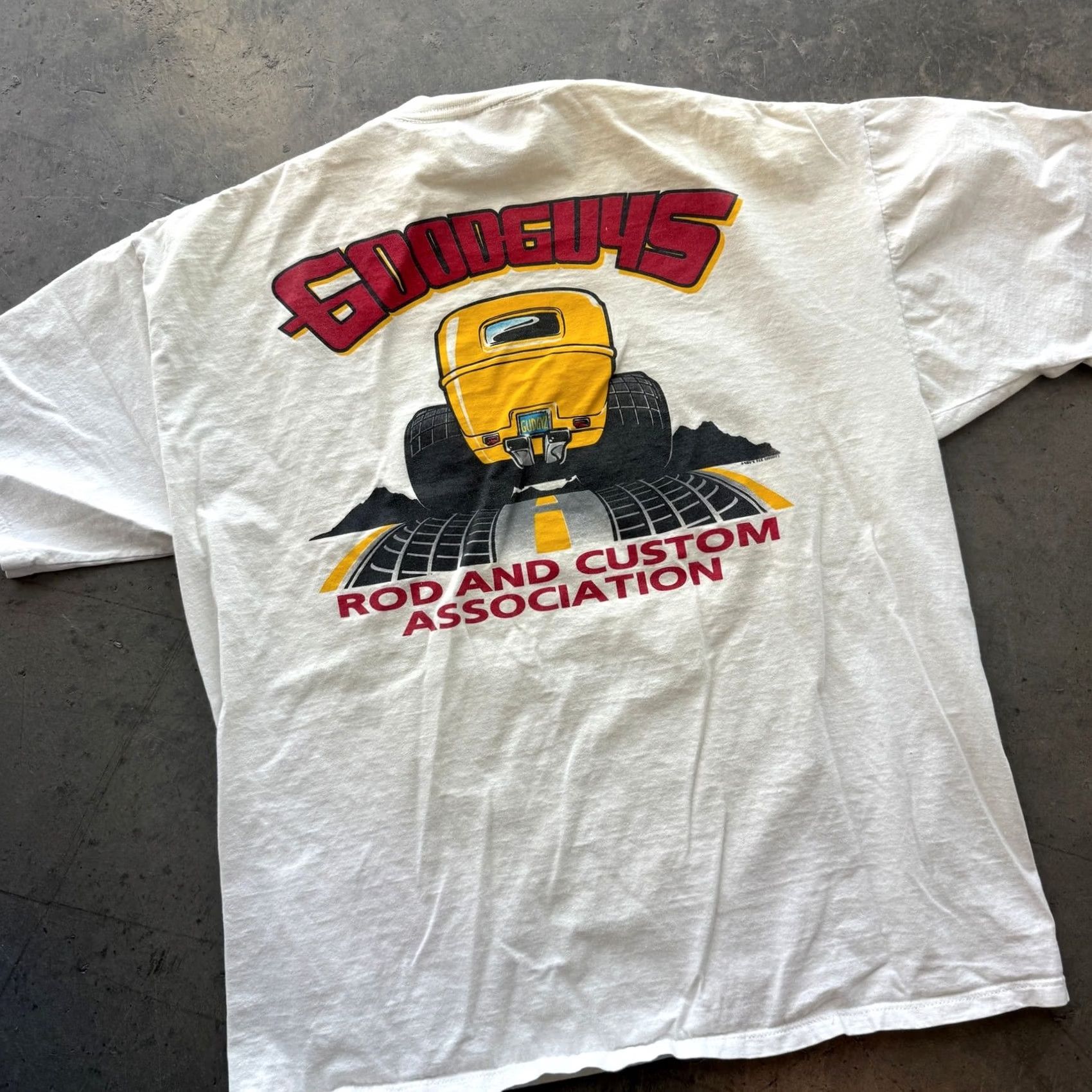 Vintage Vintage Goodguys Car Week Scottsdale Arizona White Graphic Tee L Mens Size US L / EU 52-54 / 3 - 2 Thumbnail