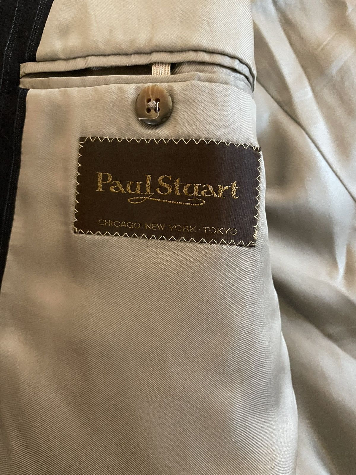 Paul Stuart All Year Weight Super 150's STUART III Suit Size 44L - 7 Thumbnail