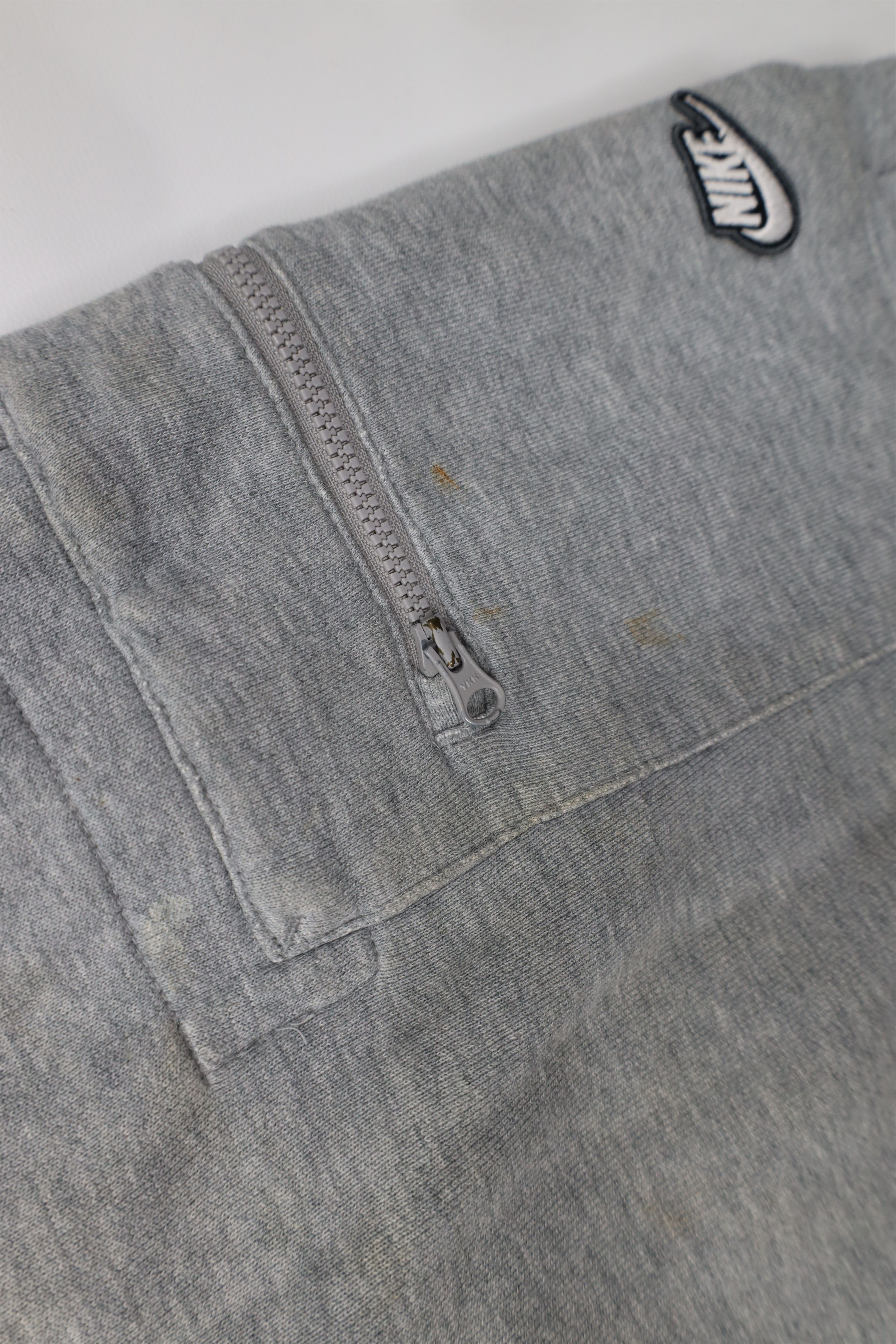 Nike Vintage Nike Mini Swoosh Heavy French Terry Cargo Shorts Size US 36 / EU 52 - 7 Thumbnail