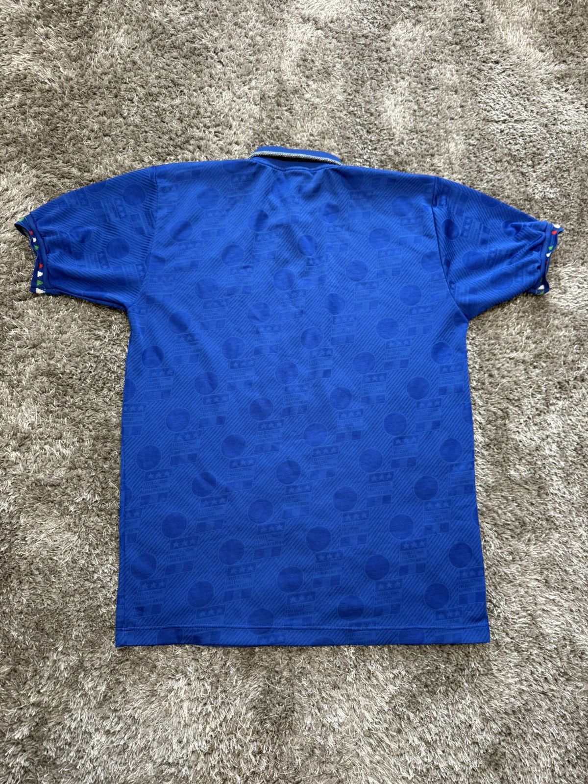 Diadora Vintage Italy 1994 Diadora world cup Azzurri soccer jersey Size US L / EU 52-54 / 3 - 4 Thumbnail