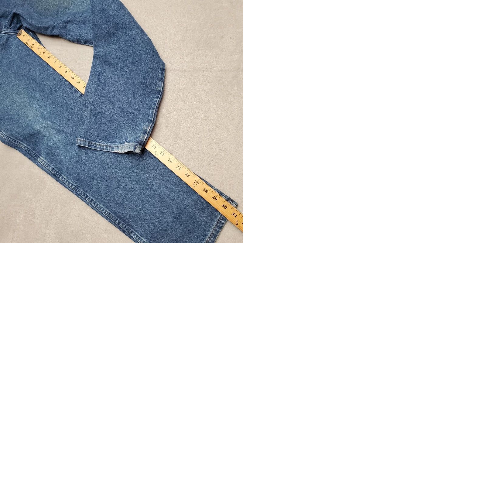 Wrangler VINTAGE Wrangler Jeans Mens 40x32 Blue Denim Cowboy Cut 100% Cotton 13MWZ Ranch Work Size US 40 / EU 56 - 9 Thumbnail