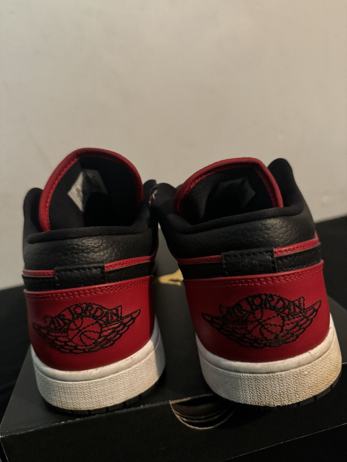 Jordan Brand × Nike Jordan 1 Low Reverse Bred Size US 11 / EU 44 - 5 Thumbnail