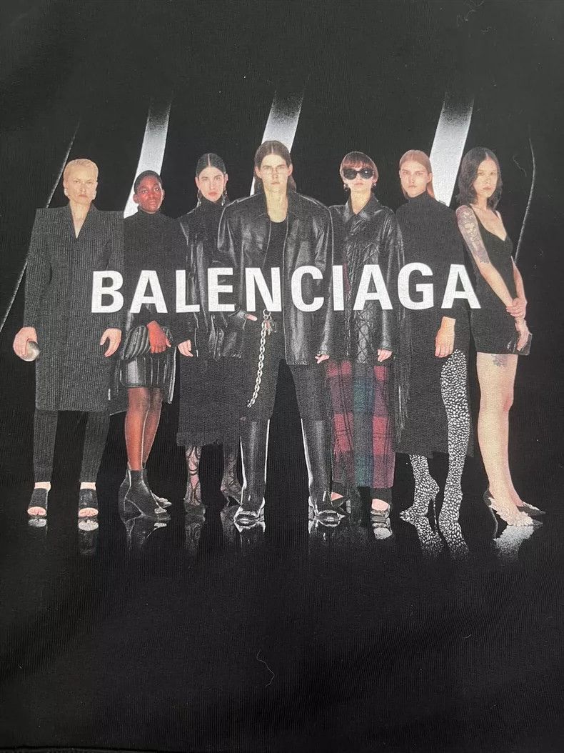 Balenciaga Balenciaga Portrait Logo print casual hooded sweatshirt Size US S / EU 44-46 / 1 - 3 Thumbnail