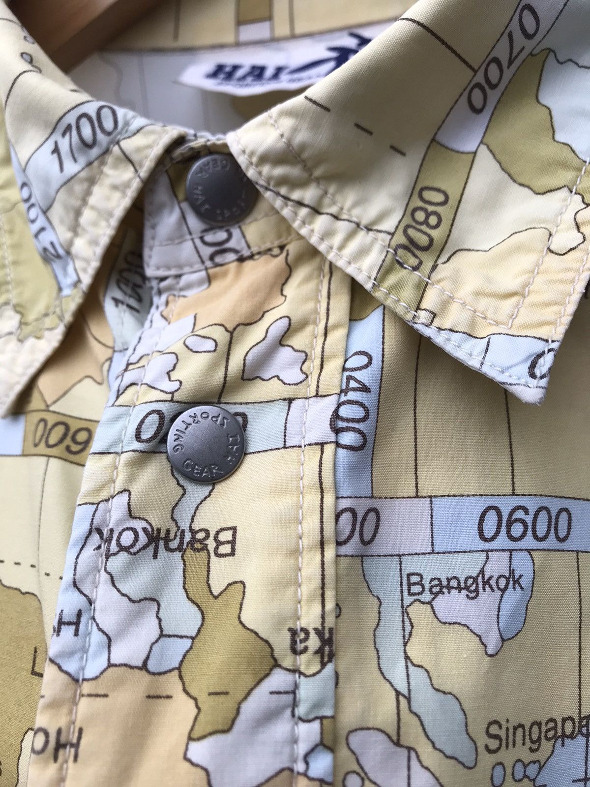 Hai Sporting Gear Rare Hai Sporting Gear World Map Overprinted Button Shirt Size US XL / EU 56 / 4 - 3 Thumbnail
