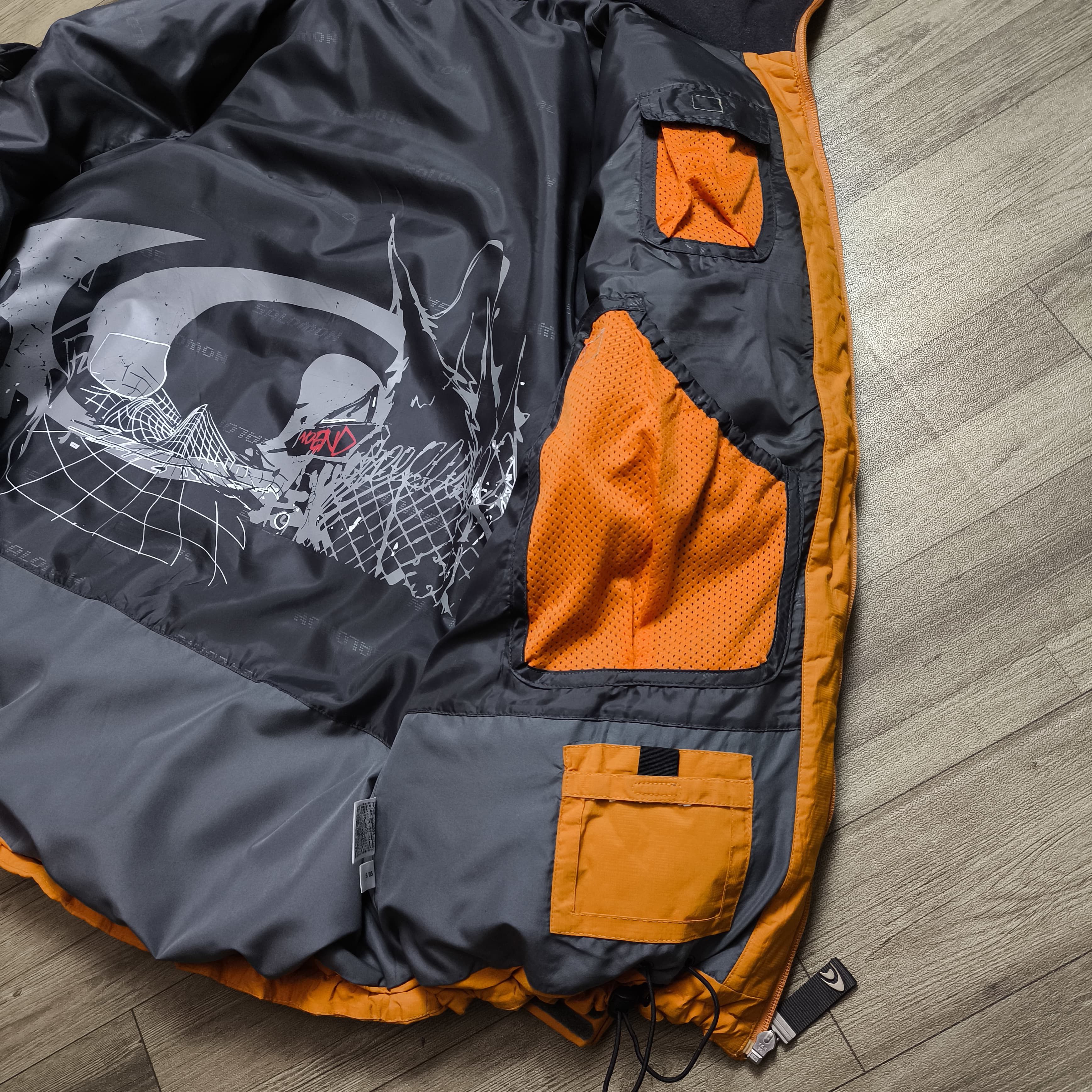 Salomon Vintage Salomon 3D Panelled 90's Technical Down Jacket Size US L / EU 52-54 / 3 - 16 Thumbnail