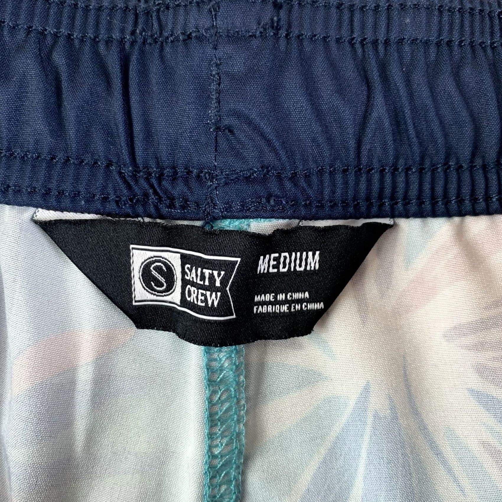 Vintage Salty Crew Swim Trunks Shorts Mens Medium Blue Pink Sailfish Mahi Elastic Waist Beach Fishing Athletic Tropical Size US 31 - 4 Thumbnail