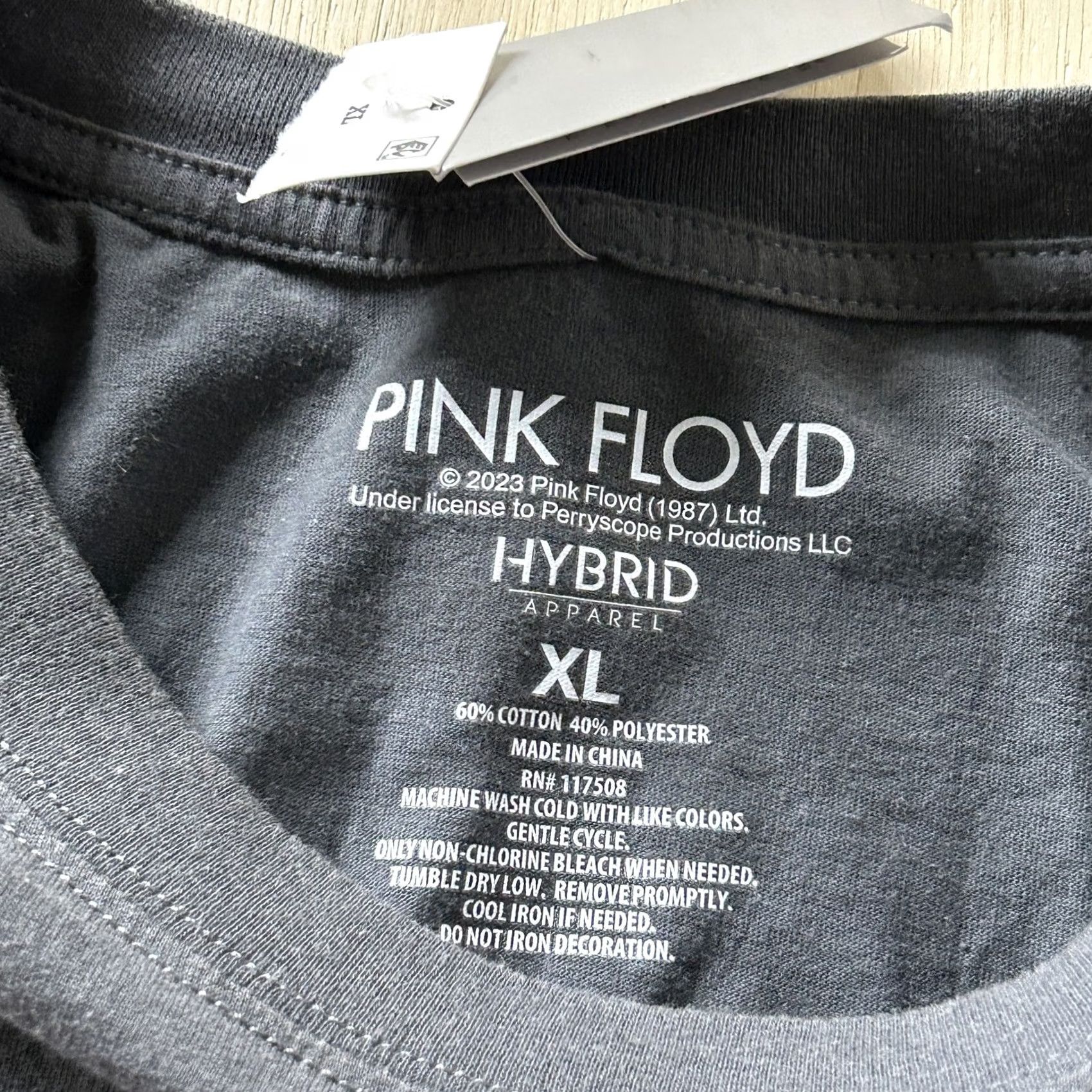 Vintage Pink Floyd Hybrid Apparel Shirt Mens XL Black Division Bell Tour 94 Tank T-Shirt Size US XL / EU 56 / 4 - 3 Thumbnail